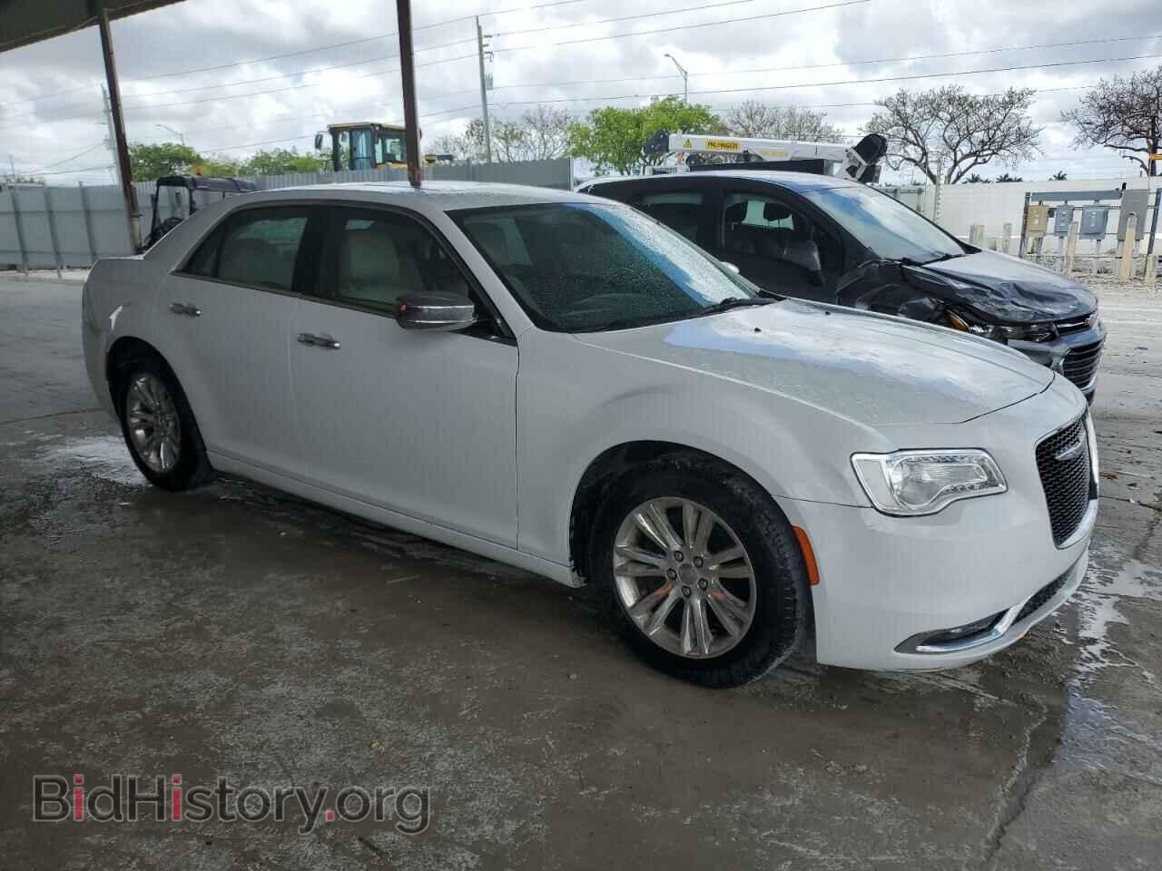 2016 CHRYSLER 300 - VIN: 2C3CCAEG1GH351168 - Фото 4