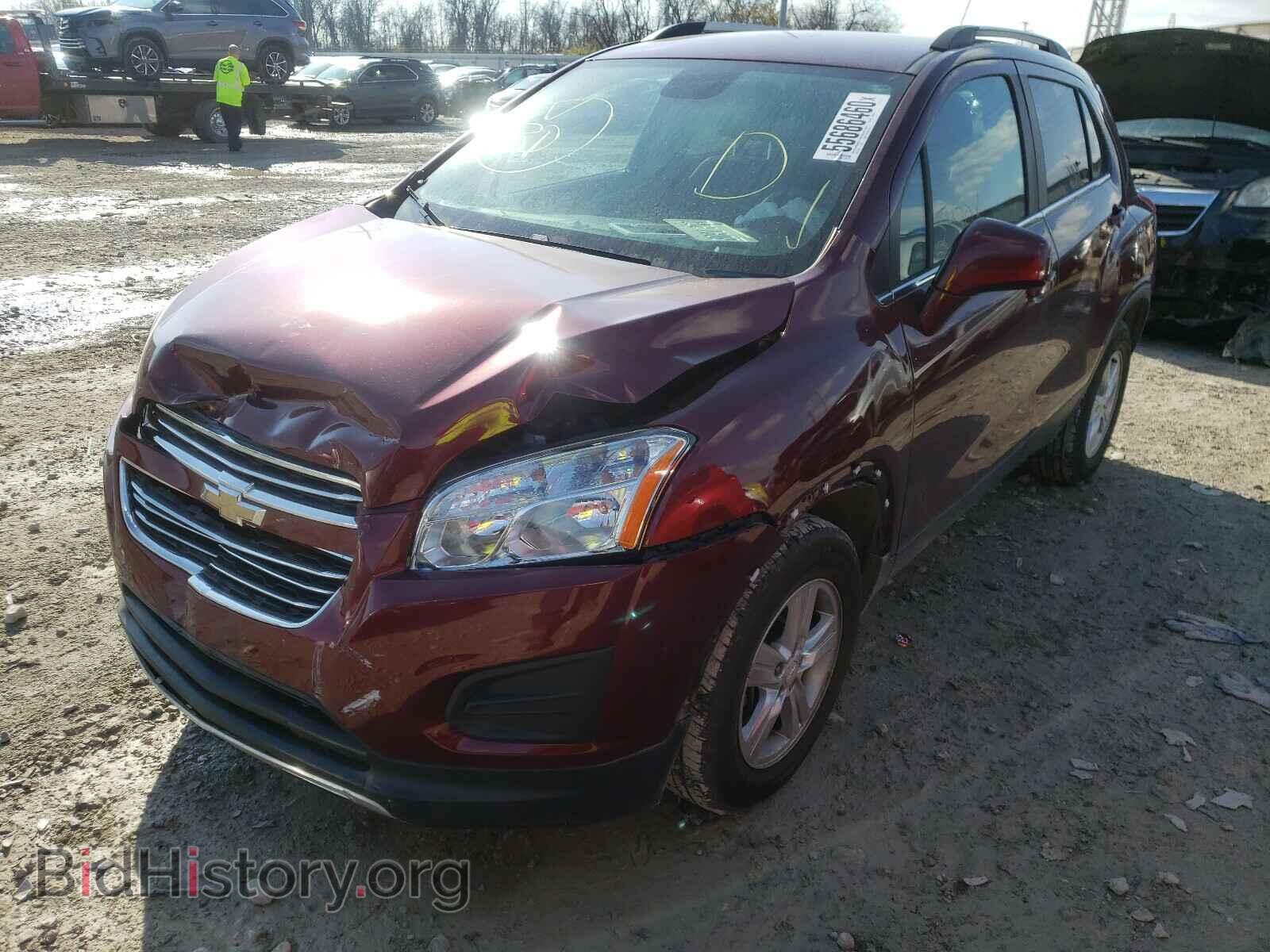 2016 CHEVROLET TRAX - VIN: 3GNCJPSB8GL279347 - Фото 2