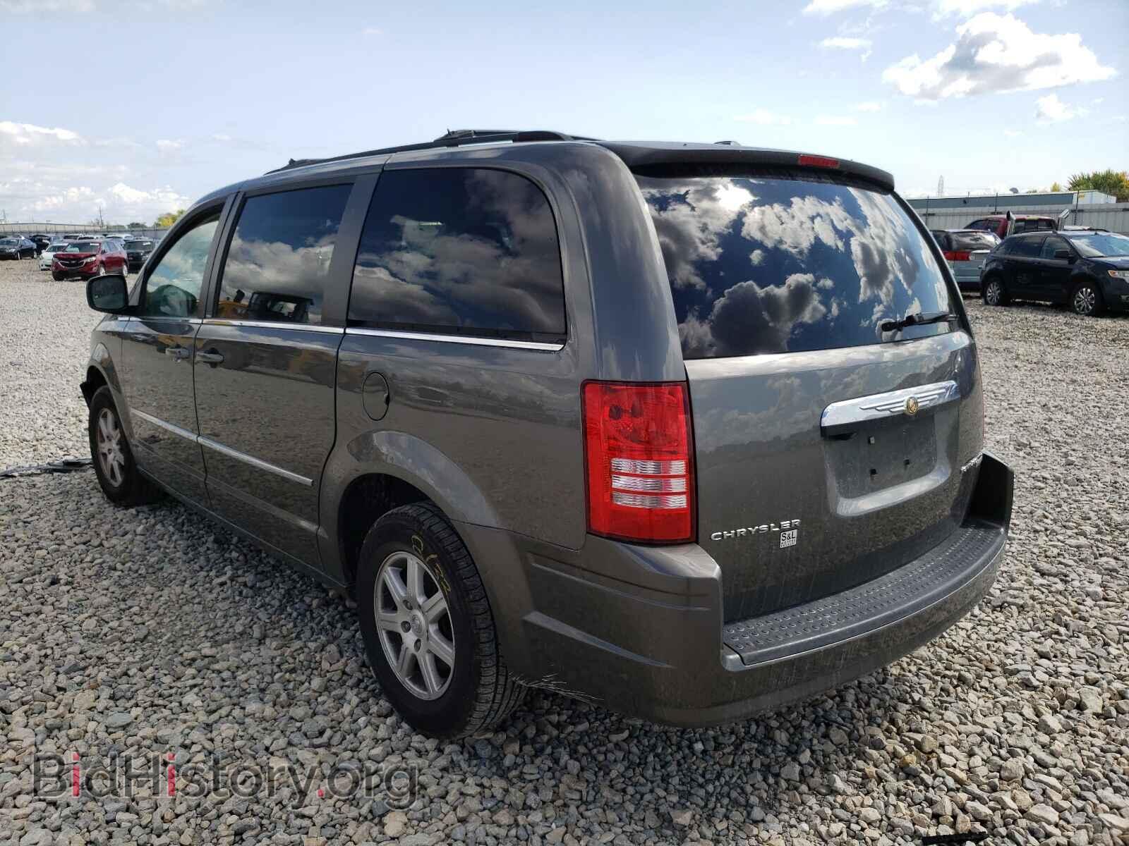 2010 CHRYSLER MINIVAN - VIN: 2A4RR8D17AR320190 - Фото 3