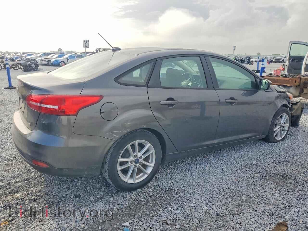 2017 FORD FOCUS - VIN: 1FADP3F21HL241735 - Фото 3