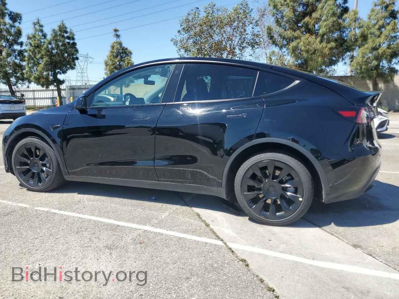 2022 TESLA MODEL Y - VIN: 7SAYGDEE2NF480578 - Фото 2