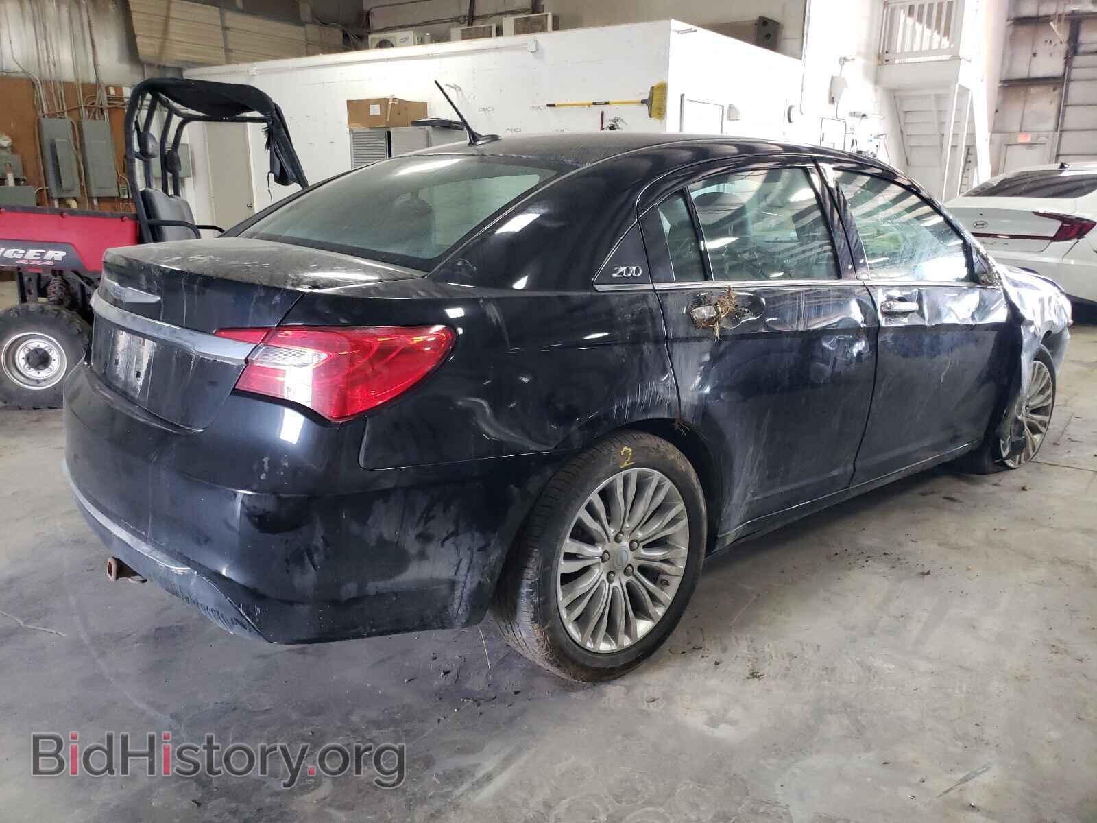 2013 CHRYSLER 200 - VIN: 1C3CCBCG2DN621231 - Фото 4
