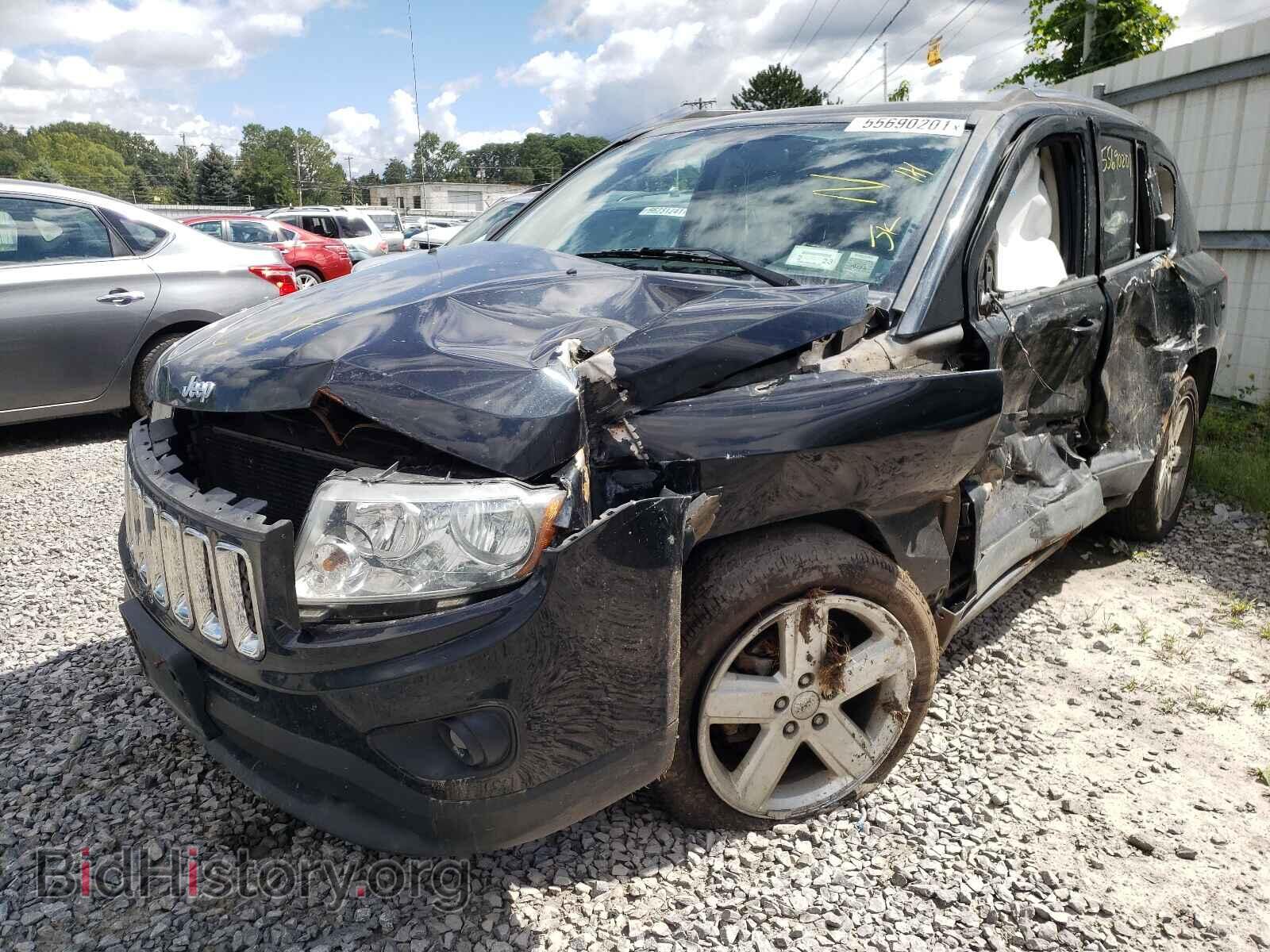 2011 JEEP COMPASS - VIN: 1J4NT5FB0BD178399 - Photo 2