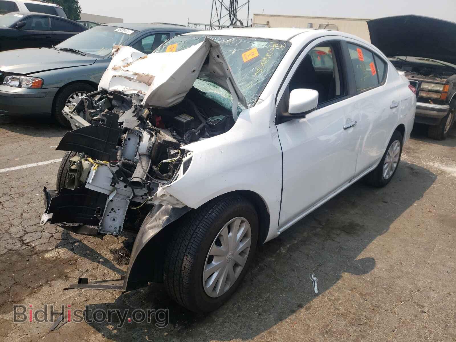 2019 NISSAN VERSA - VIN: 3N1CN7AP3KL867632 - Photo 2