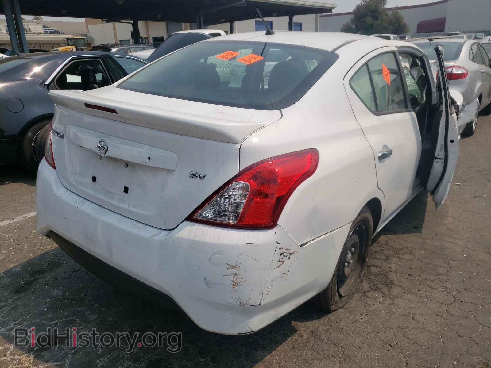 2019 NISSAN VERSA - VIN: 3N1CN7AP3KL867632 - Photo 4