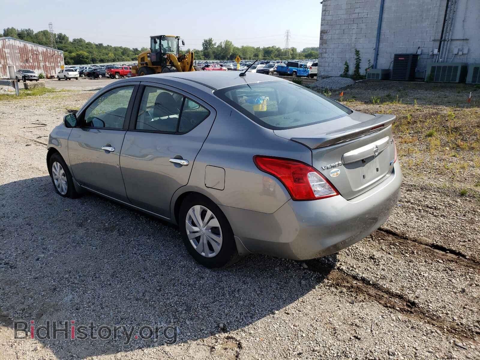 2013 NISSAN VERSA - VIN: 3N1CN7AP1DL856602 - Фото 3