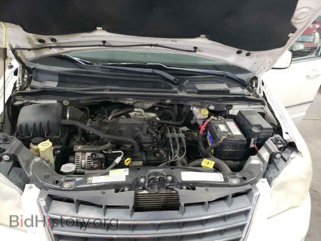 2009 CHRYSLER MINIVAN - VIN: 2A8HR541X9R584878 - Фото 12