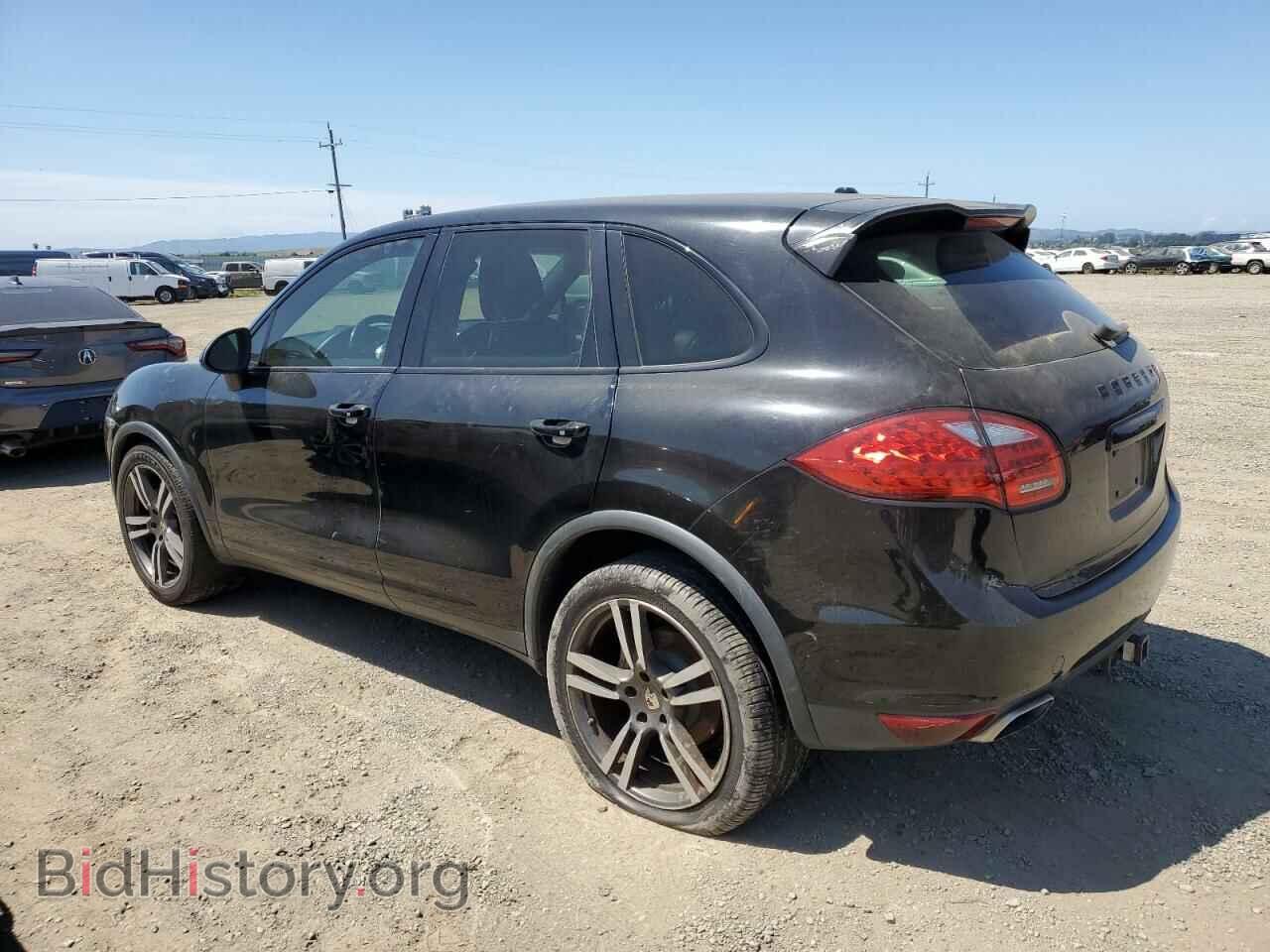 2011 PORSCHE CAYENNE - VIN: WP1AB2A27BLA43020 - Фото 2