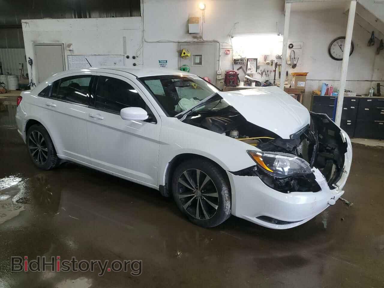 2013 CHRYSLER 200 - VIN: 1C3CCBBG9DN716774 - Фото 4