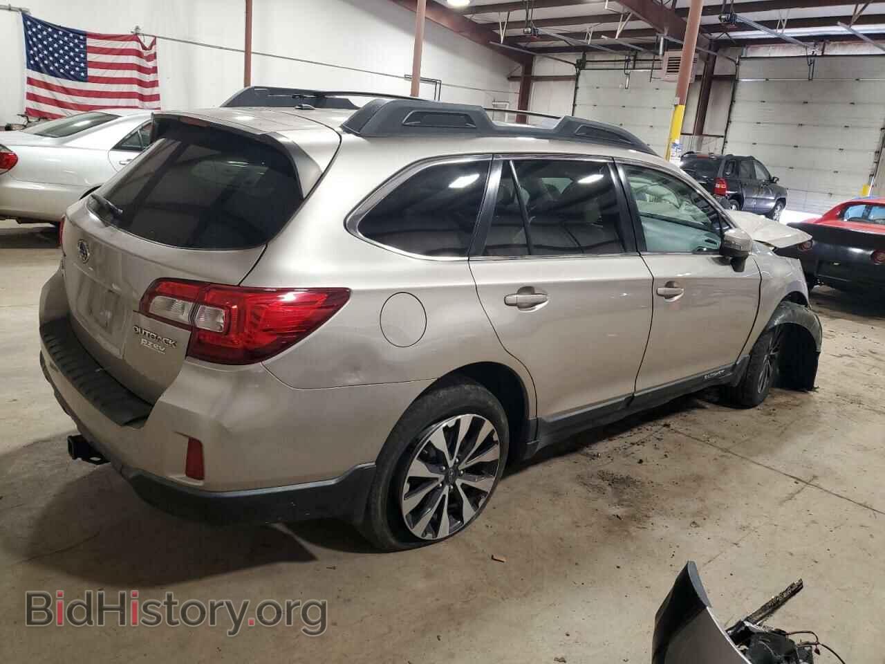 2015 SUBARU OUTBACK - VIN: 4S4BSANC3F3290586 - Фото 3