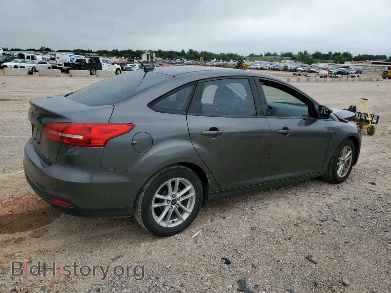 2017 FORD FOCUS - VIN: 1FADP3F29HL303527 - Фото 3