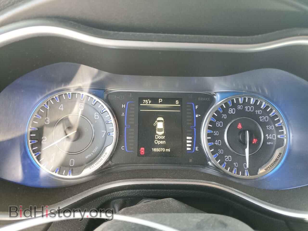 2016 CHRYSLER 200 - VIN: 1C3CCCAB5GN159037 - Фото 9