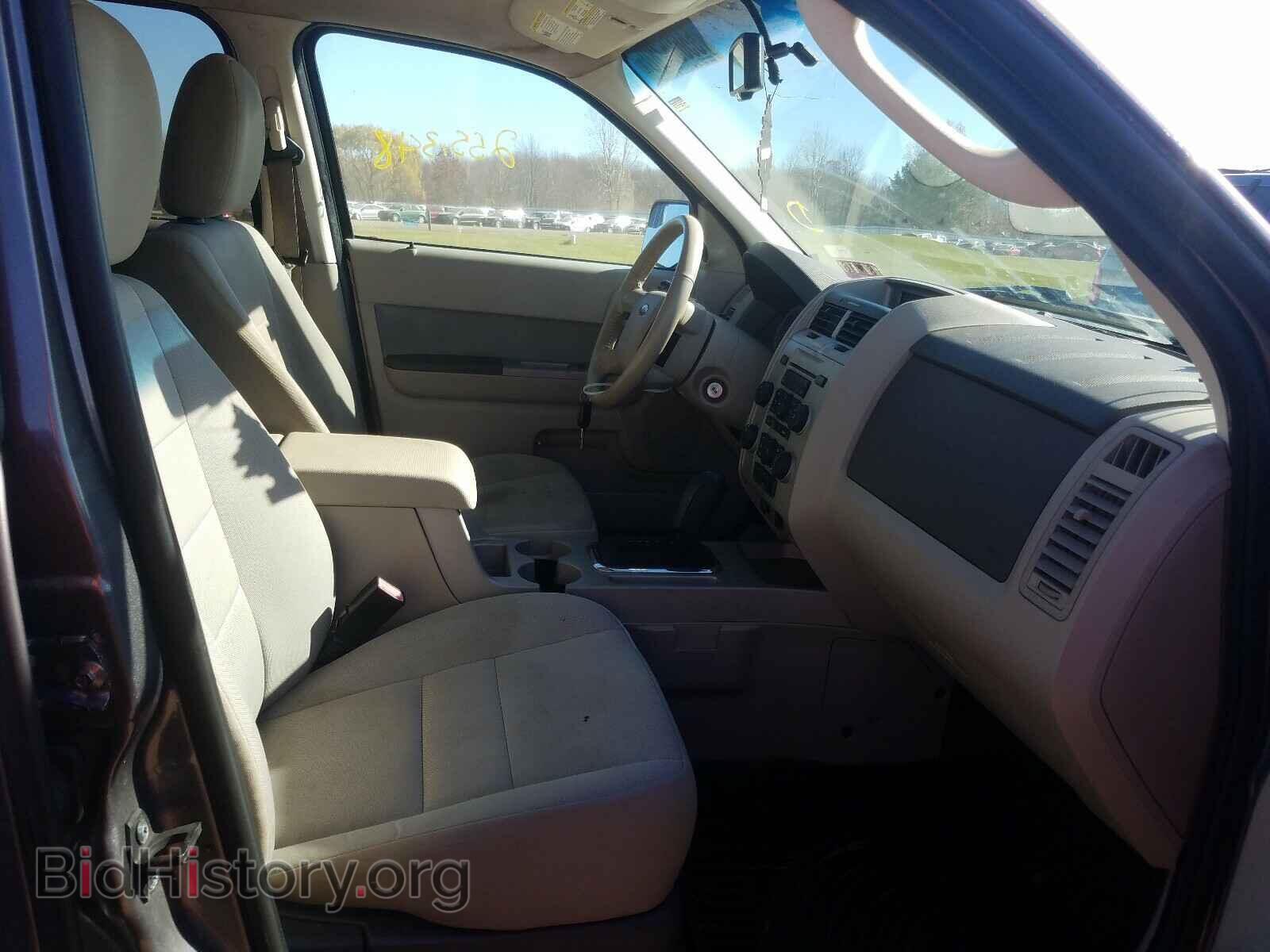 2011 FORD ESCAPE - VIN: 1FMCU9DG6BKA15599 - Photo 5