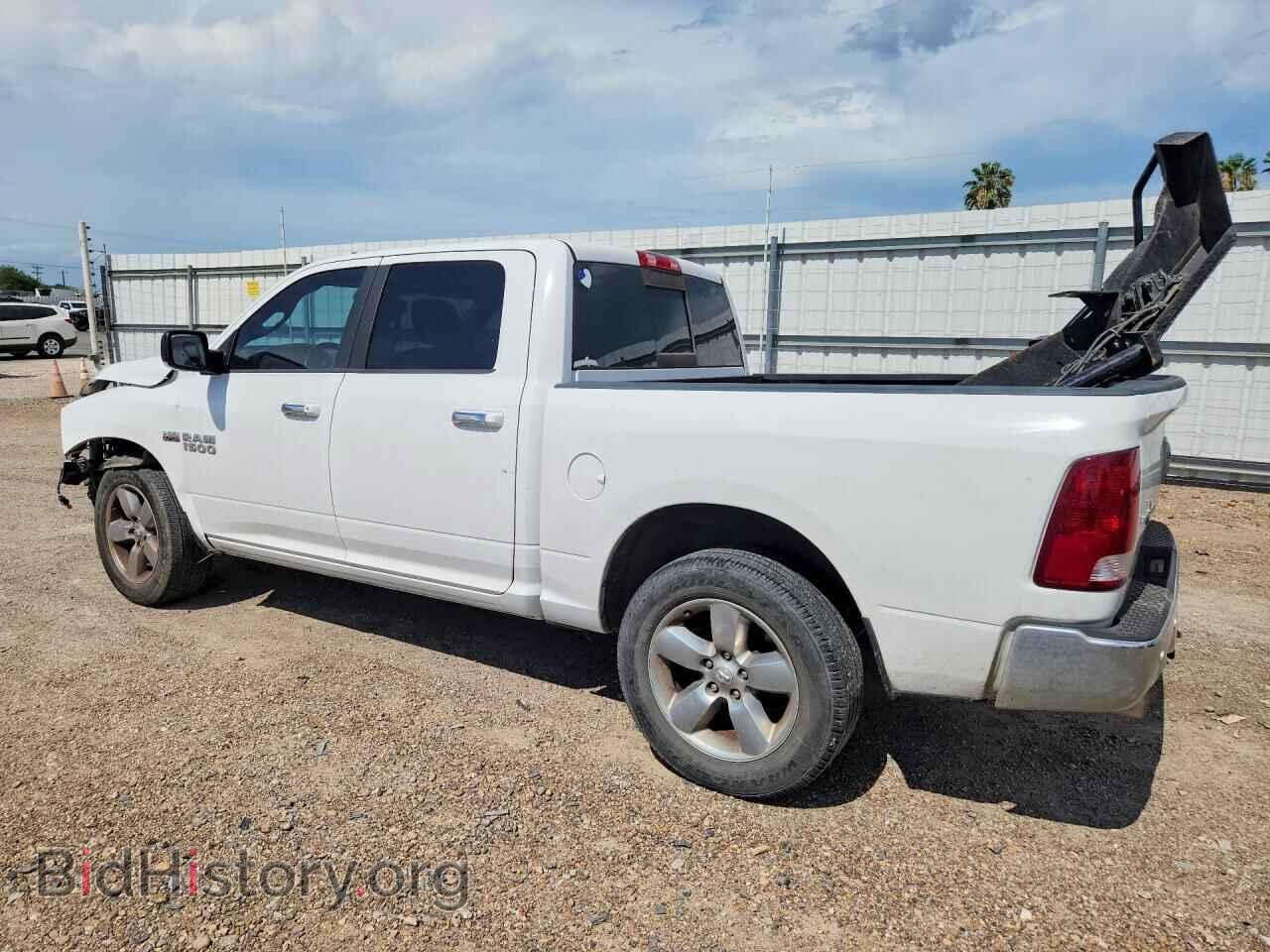 2017 RAM 1500 - VIN: 3C6RR6LT9HG541861 - Фото 2