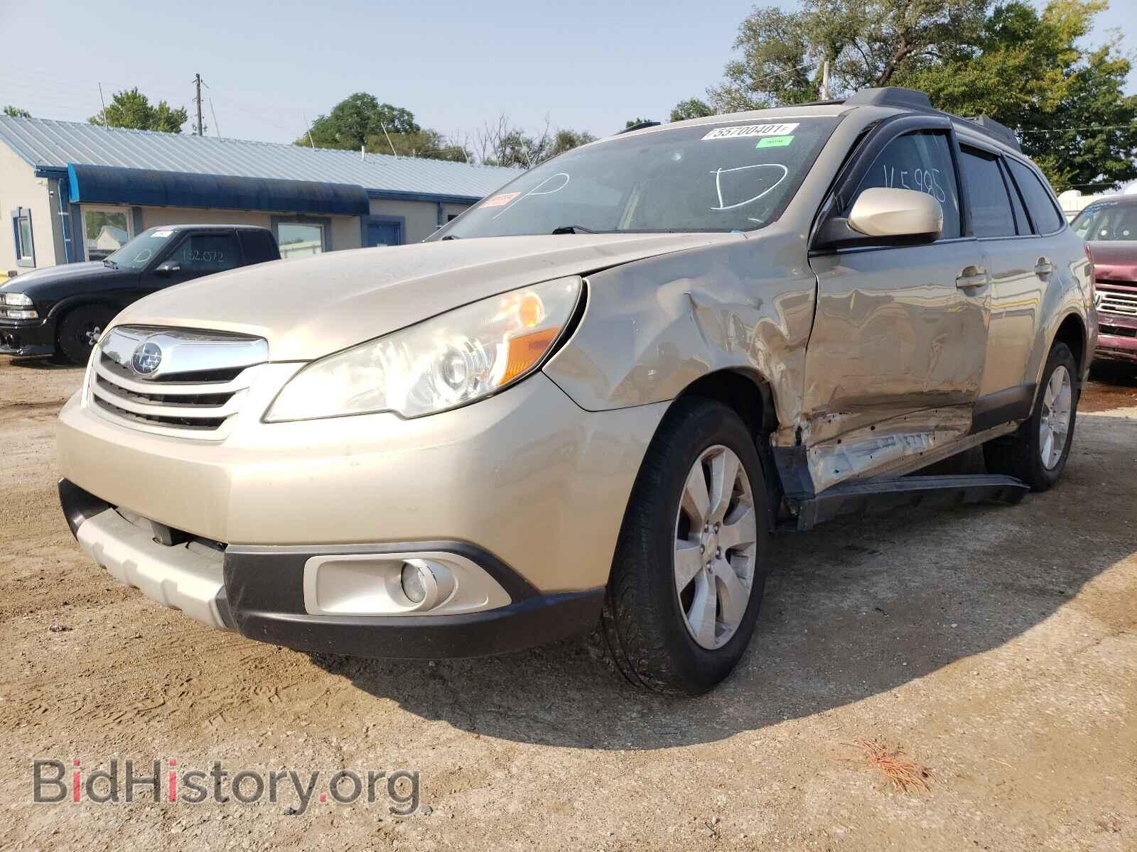 2010 SUBARU OUTBACK - VIN: 4S4BRCCC8A3371098 - Photo 2