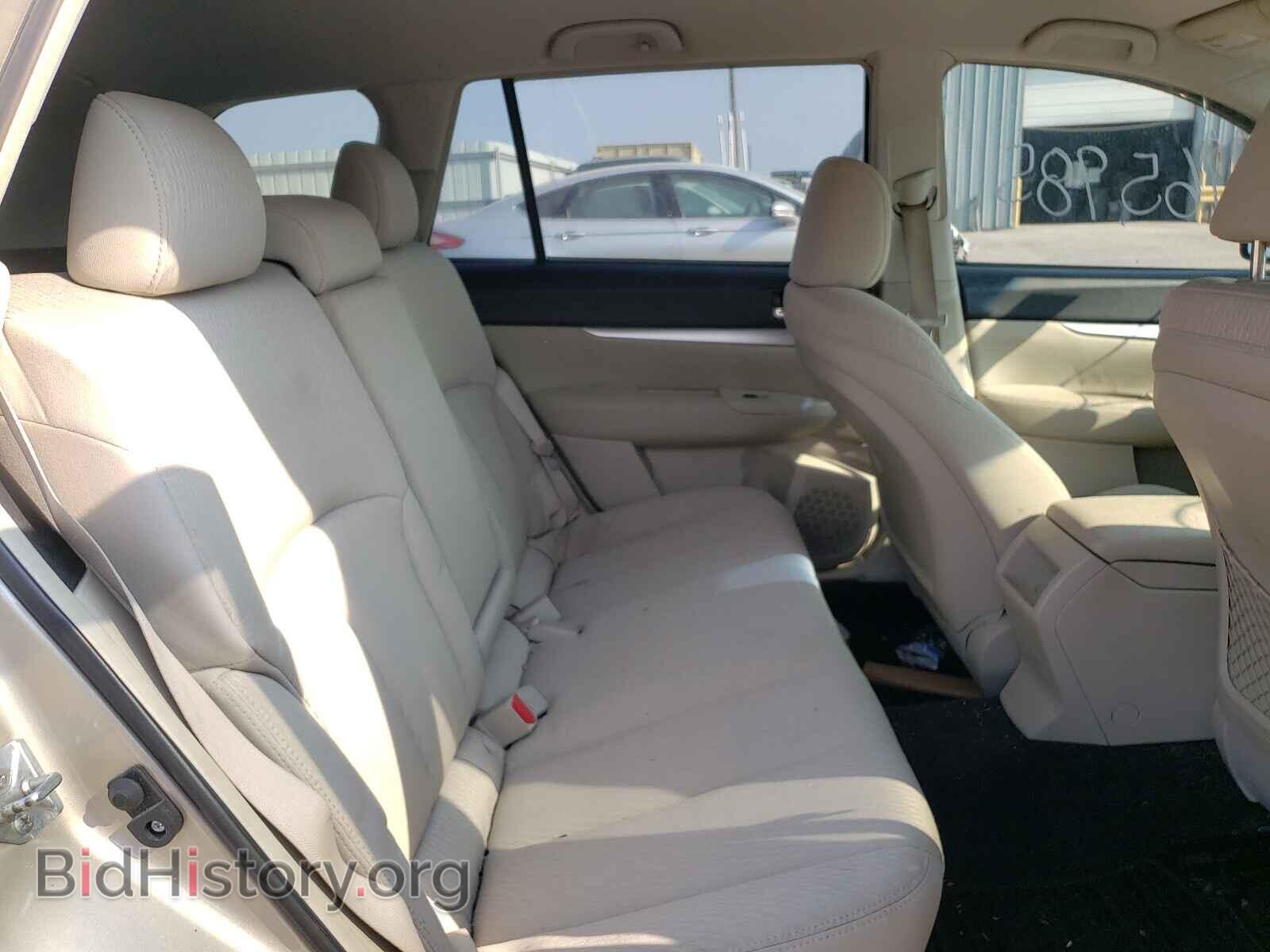 2010 SUBARU OUTBACK - VIN: 4S4BRCCC8A3371098 - Photo 6