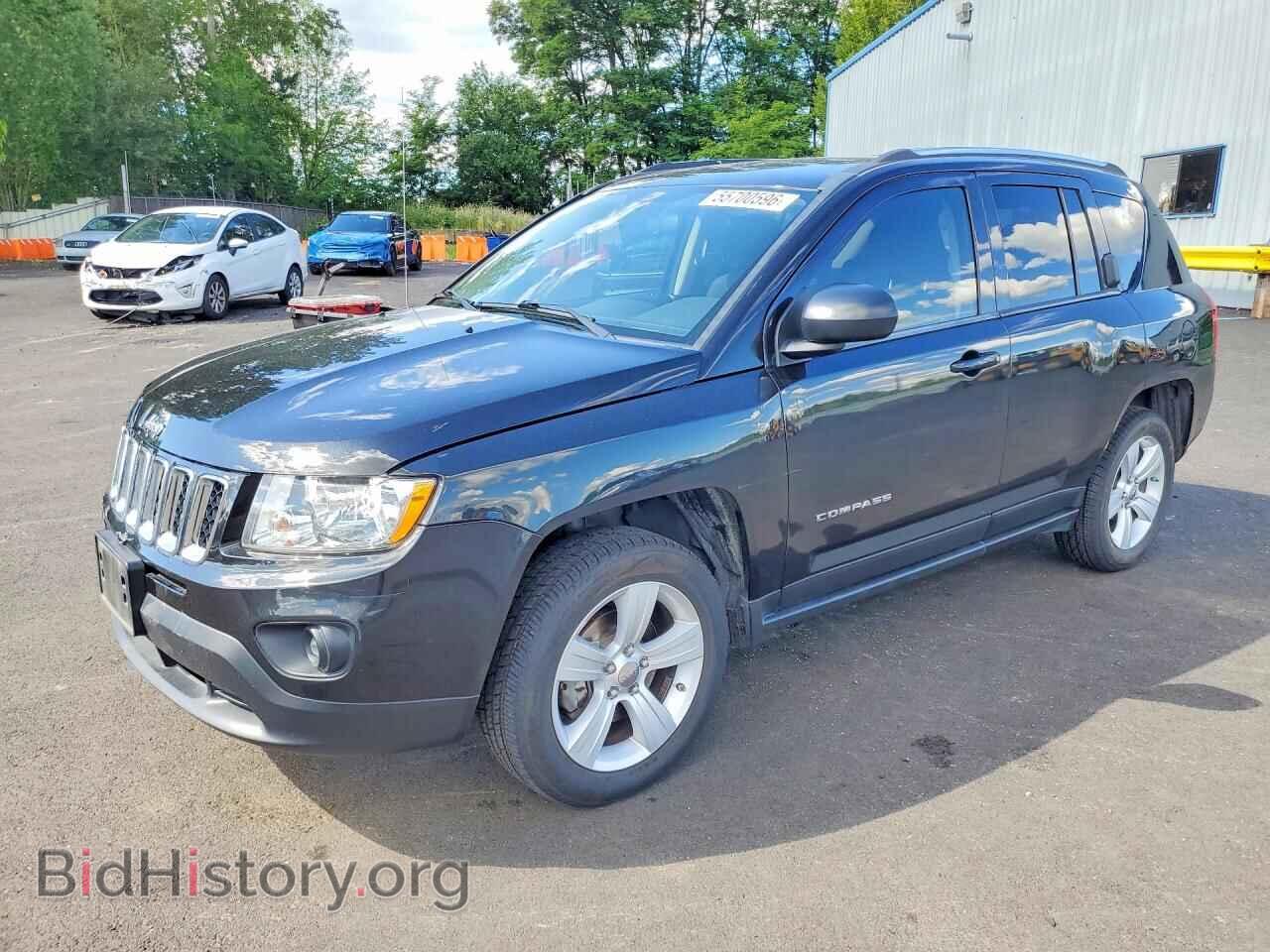 Photo 1J4NT1FA5BD180696 - JEEP COMPASS 2011
