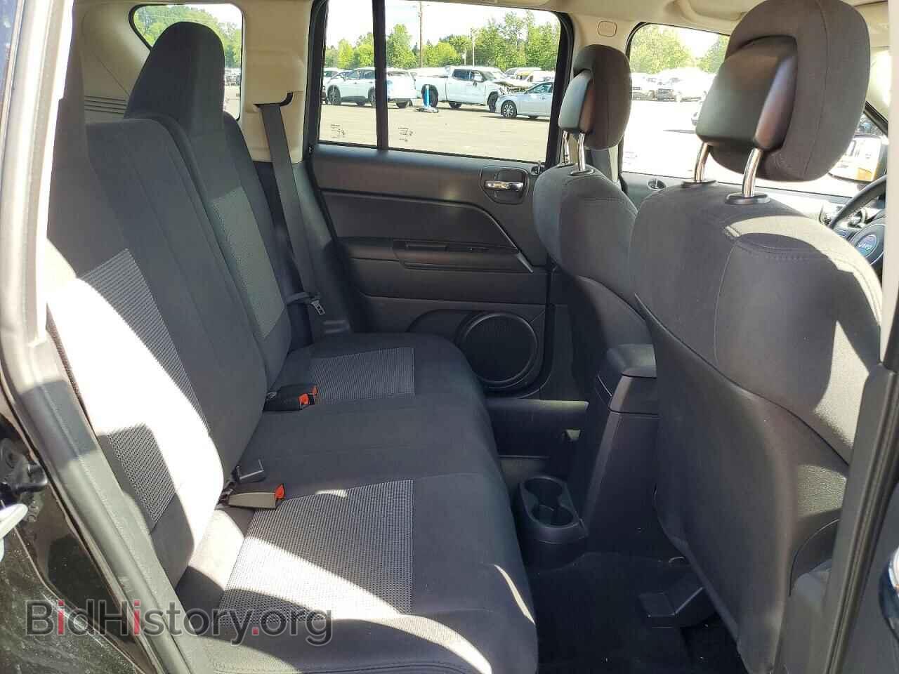 2011 JEEP COMPASS - VIN: 1J4NT1FA5BD180696 - Photo 11