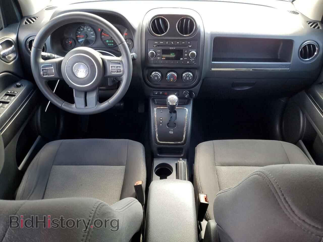2011 JEEP COMPASS - VIN: 1J4NT1FA5BD180696 - Photo 8