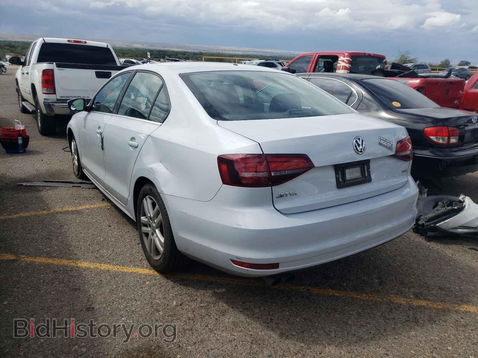 2017 VOLKSWAGEN JETTA - VIN: 3VW2B7AJ3HM368438 - Фото 3