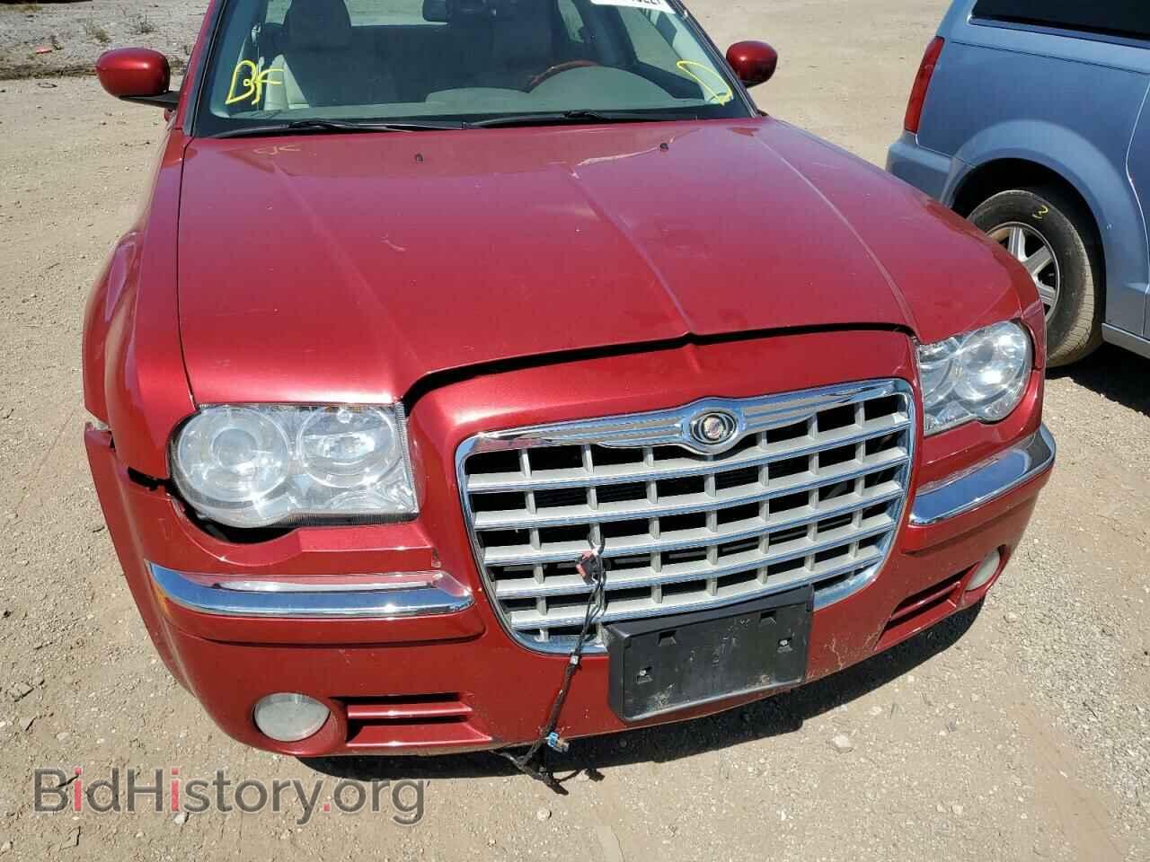 2008 CHRYSLER 300 - VIN: 2C3KA33GX8H220614 - Фото 9
