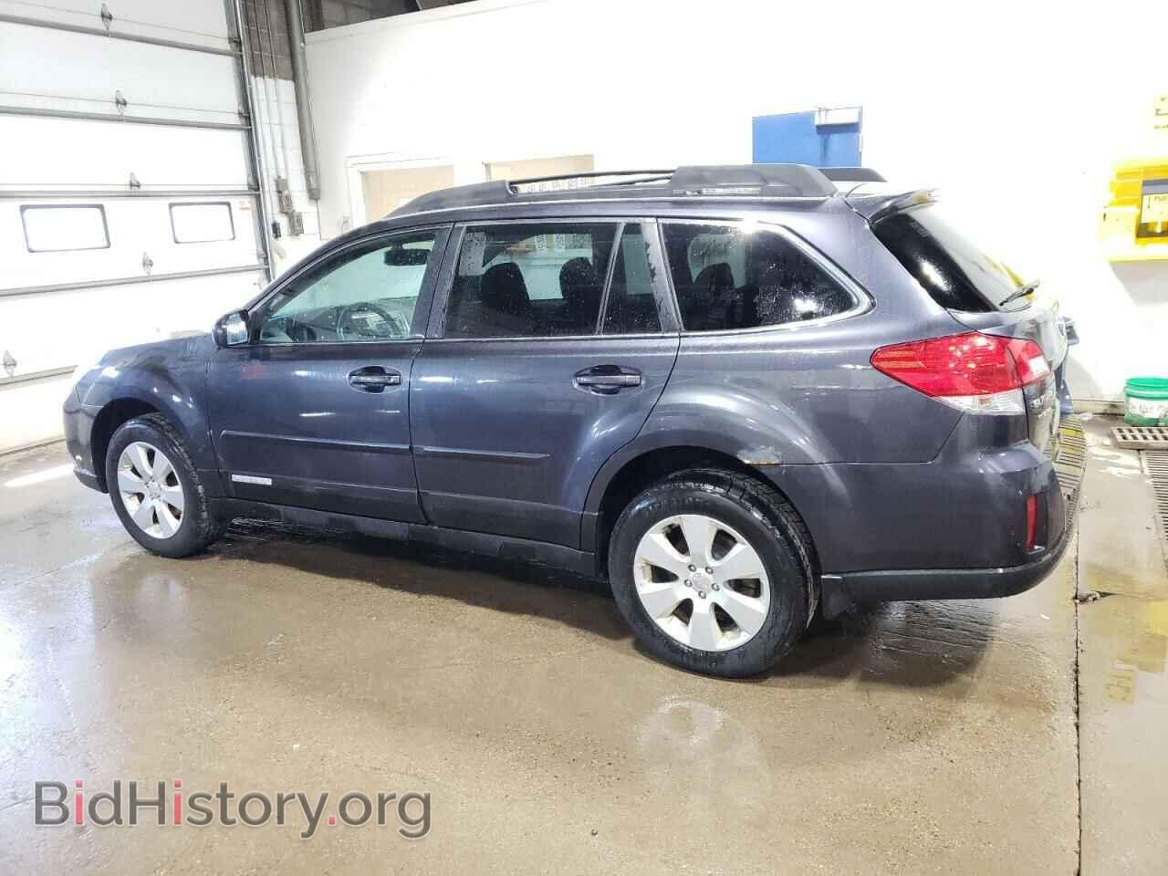 2011 SUBARU OUTBACK - VIN: 4S4BRCGC4B3413939 - Фото 2