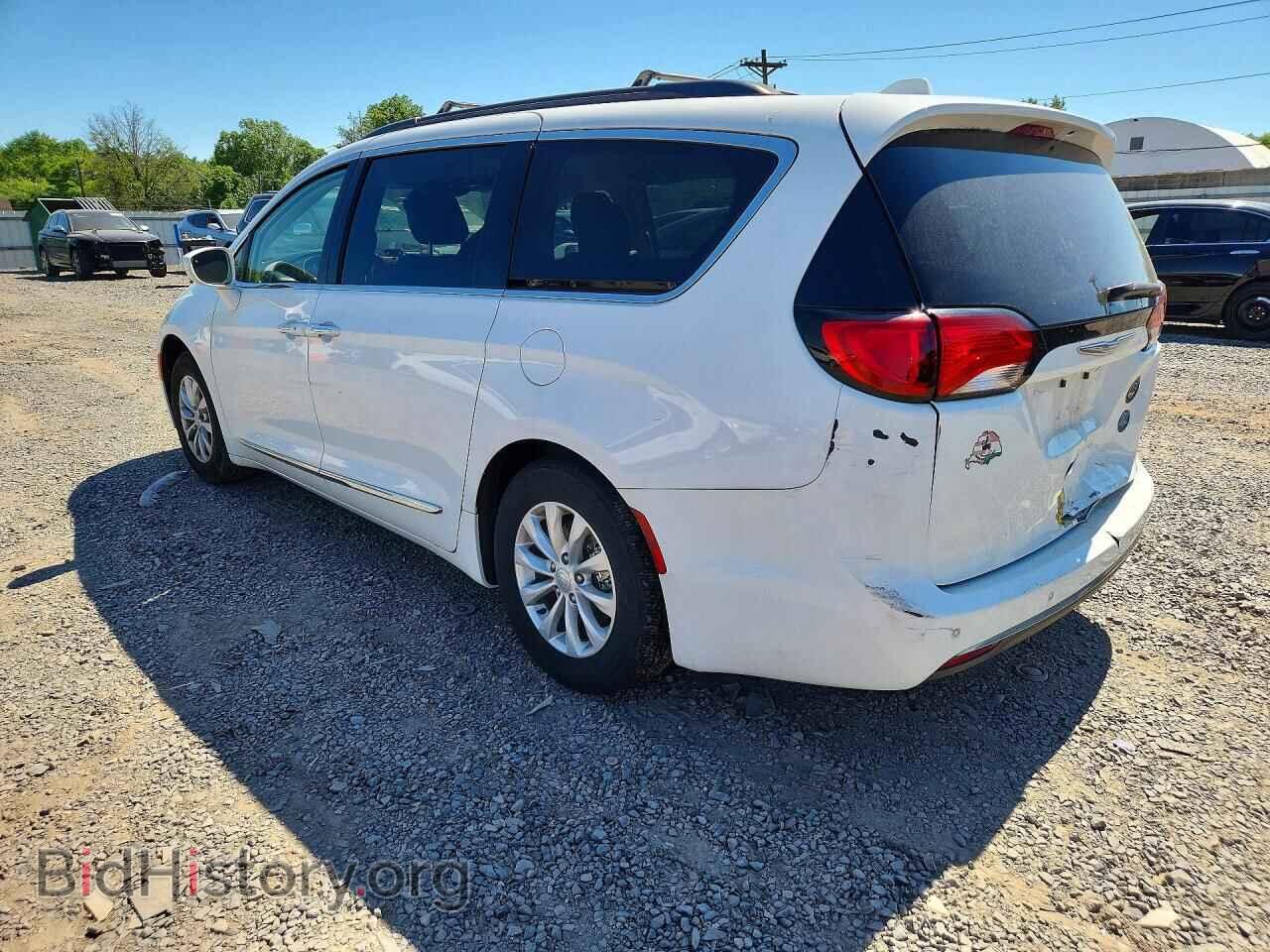 2017 CHRYSLER PACIFICA - VIN: 2C4RC1BG7HR526917 - Photo 2