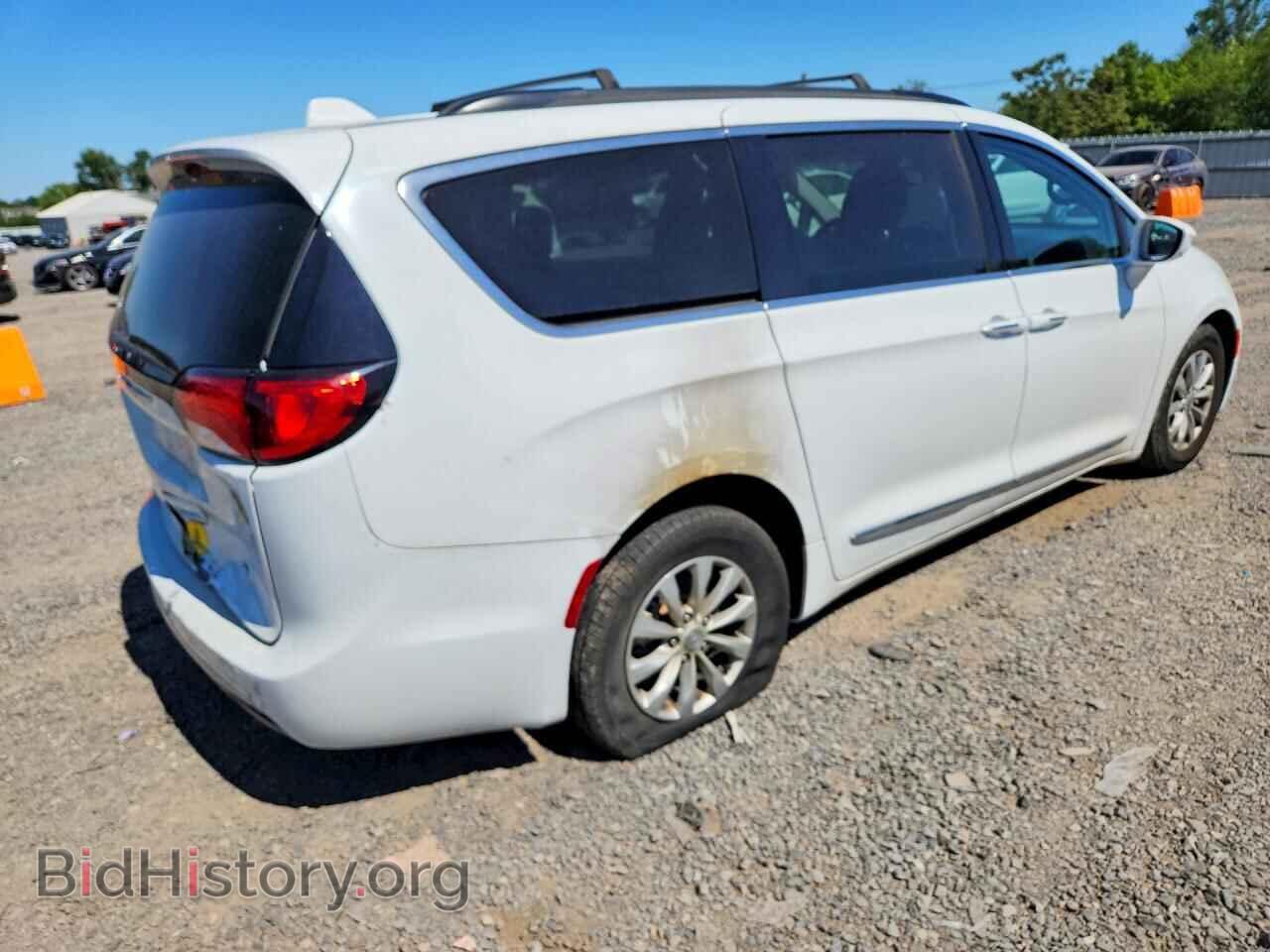 2017 CHRYSLER PACIFICA - VIN: 2C4RC1BG7HR526917 - Photo 3