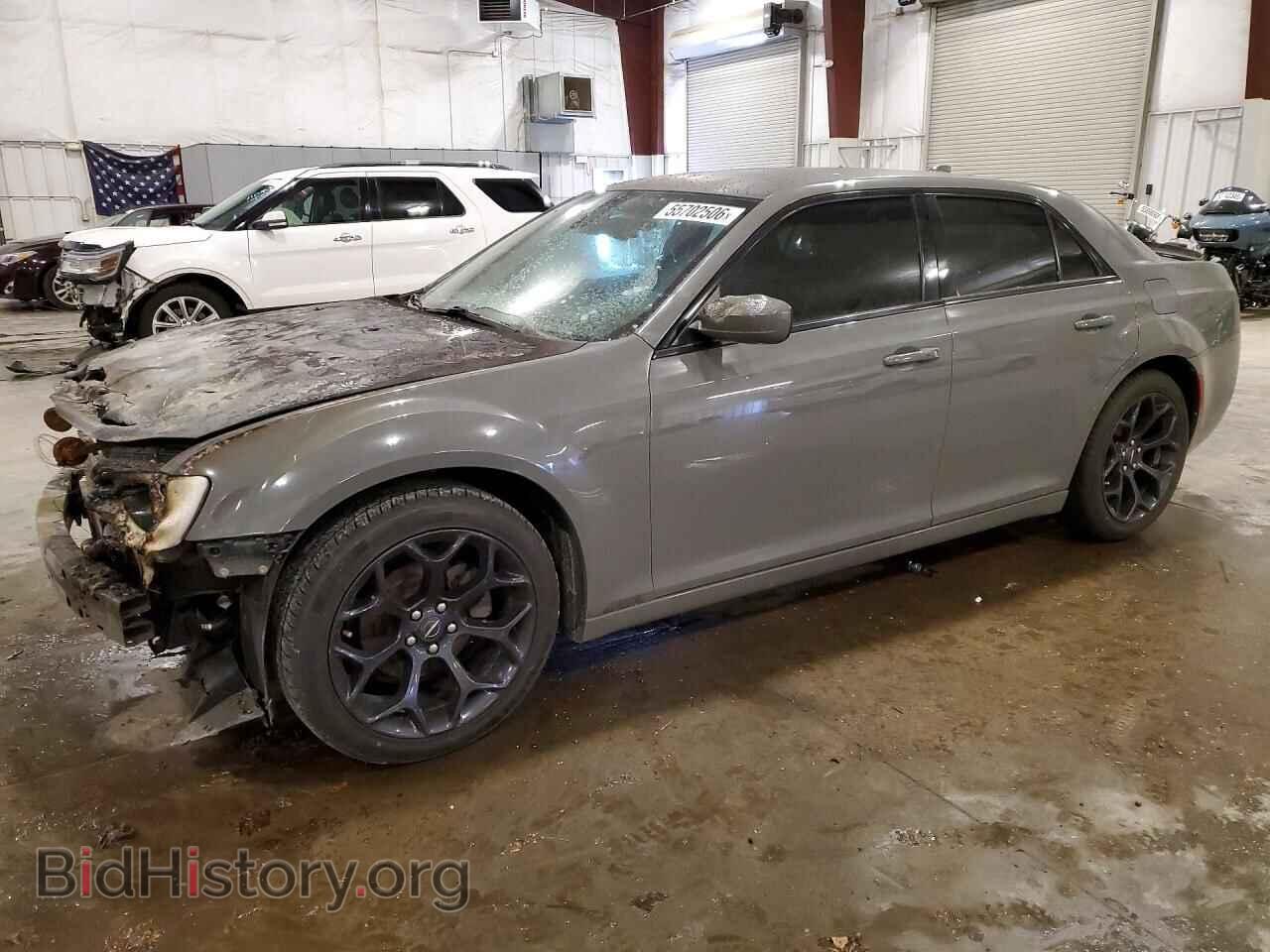 Фотография 2C3CCABG4KH634094 - CHRYSLER 300 2019