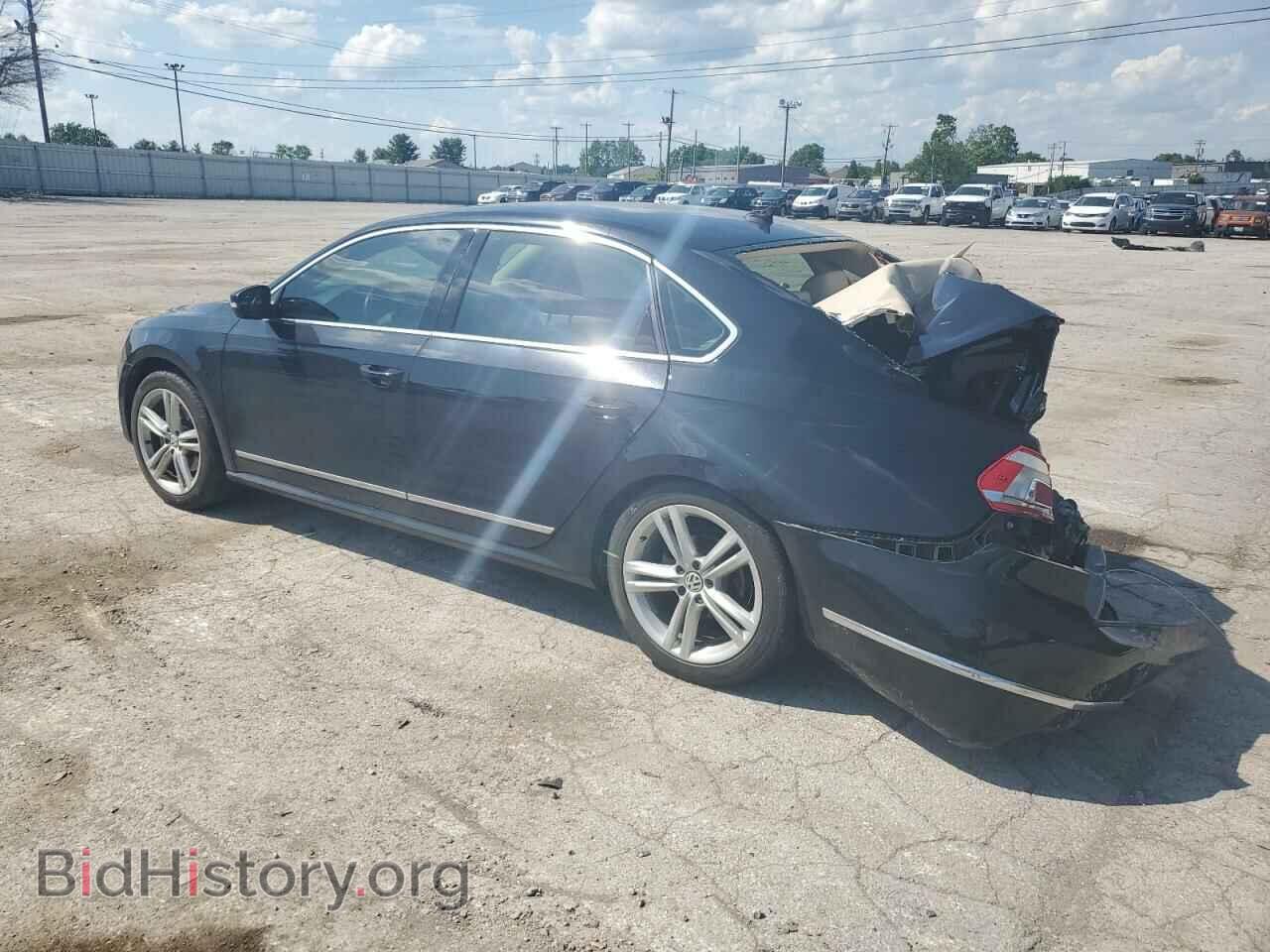 2015 VOLKSWAGEN PASSAT - VIN: 1VWCV7A36FC071966 - Фото 2
