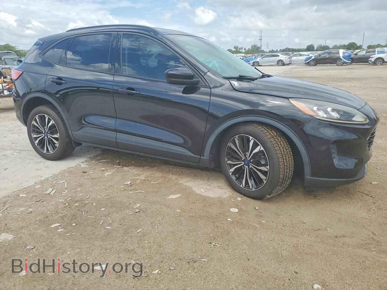2021 FORD ESCAPE - VIN: 1FMCU0BZ2MUB05954 - Photo 4