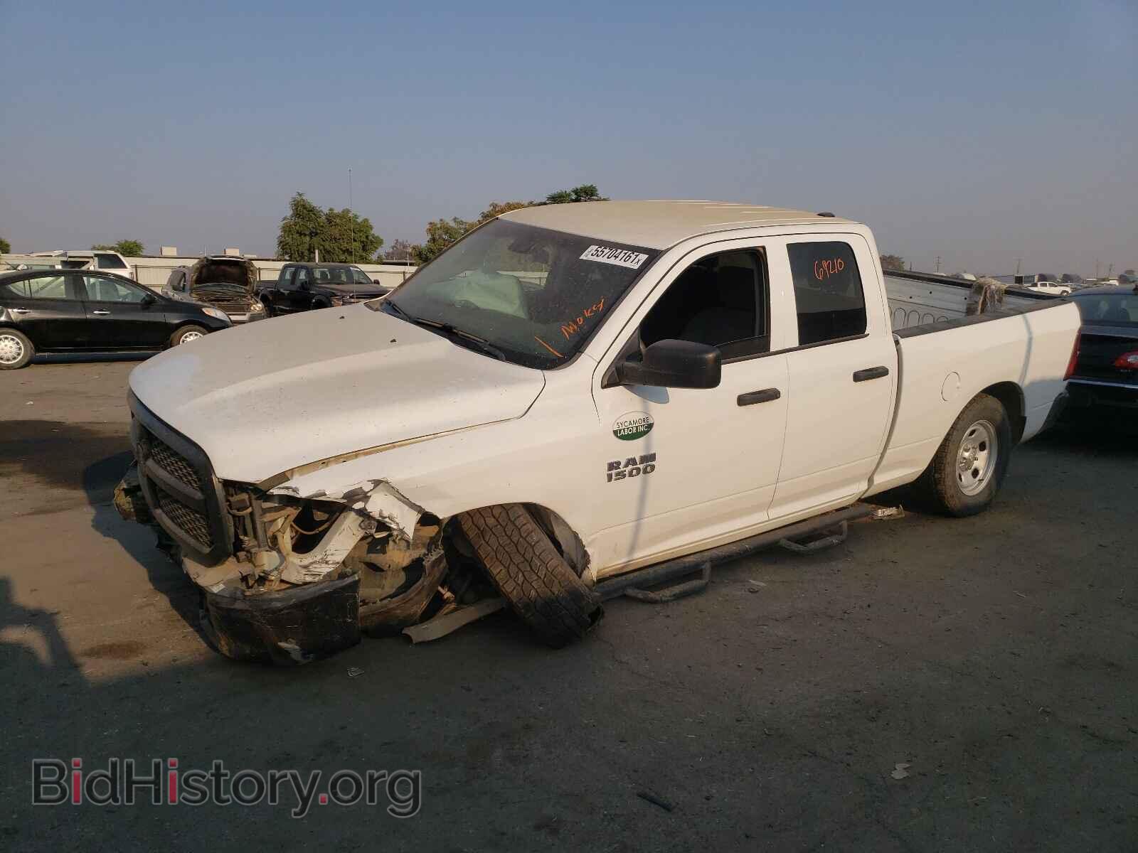 2017 RAM 1500 - VIN: 1C6RR6FG1HS585070 - Photo 2