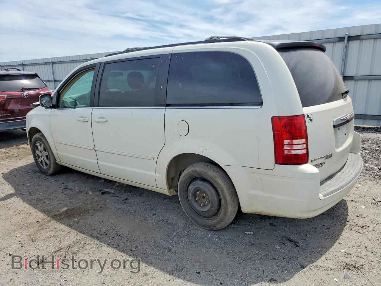 2008 CHRYSLER MINIVAN - VIN: 2A8HR54P18R141408 - Фото 2