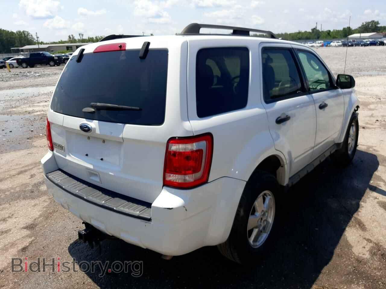 2011 FORD ESCAPE - VIN: 1FMCU0D70BKB74145 - Photo 4