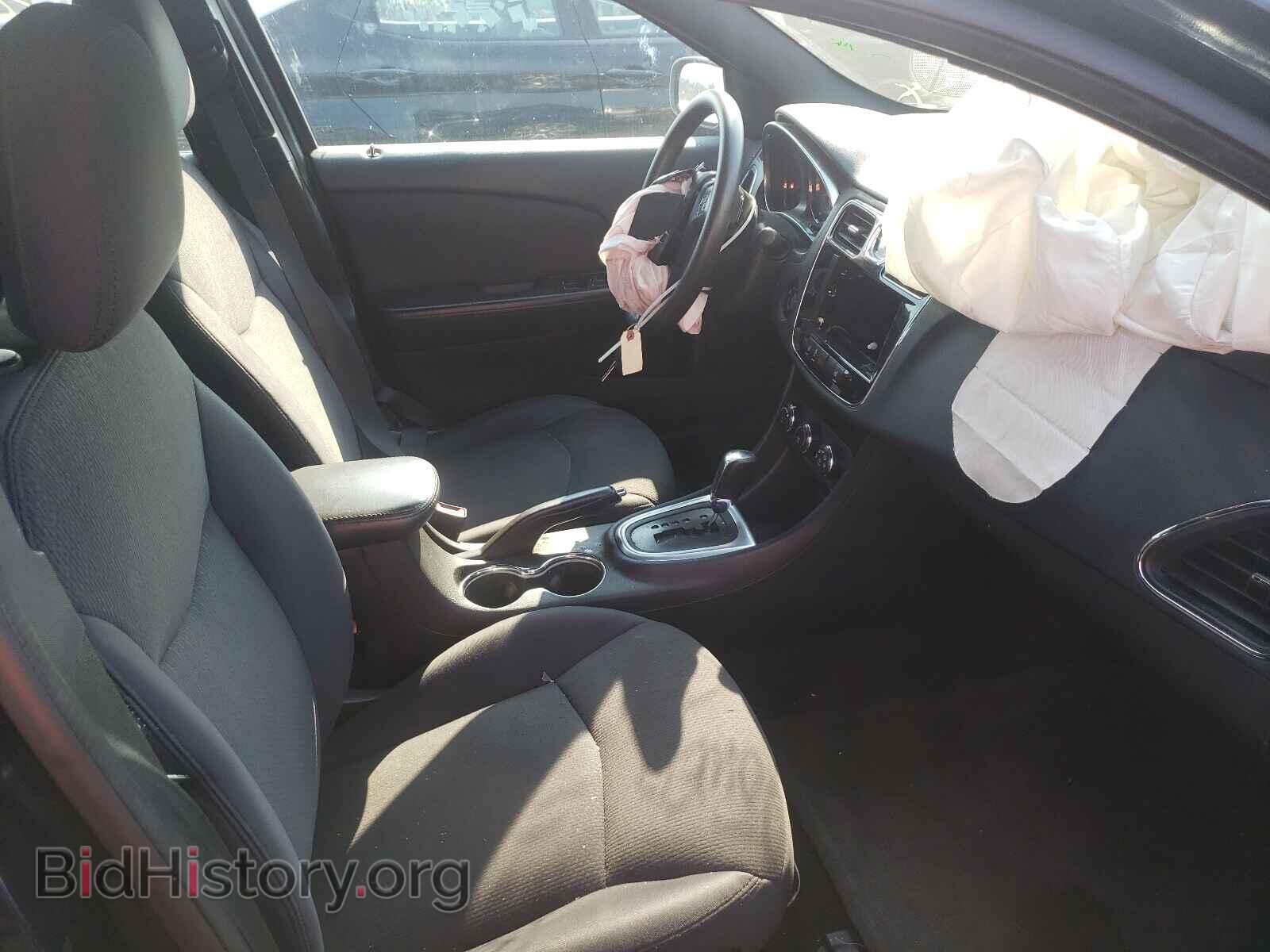 2012 CHRYSLER 200 - VIN: 1C3CCBAG1CN321584 - Фото 5
