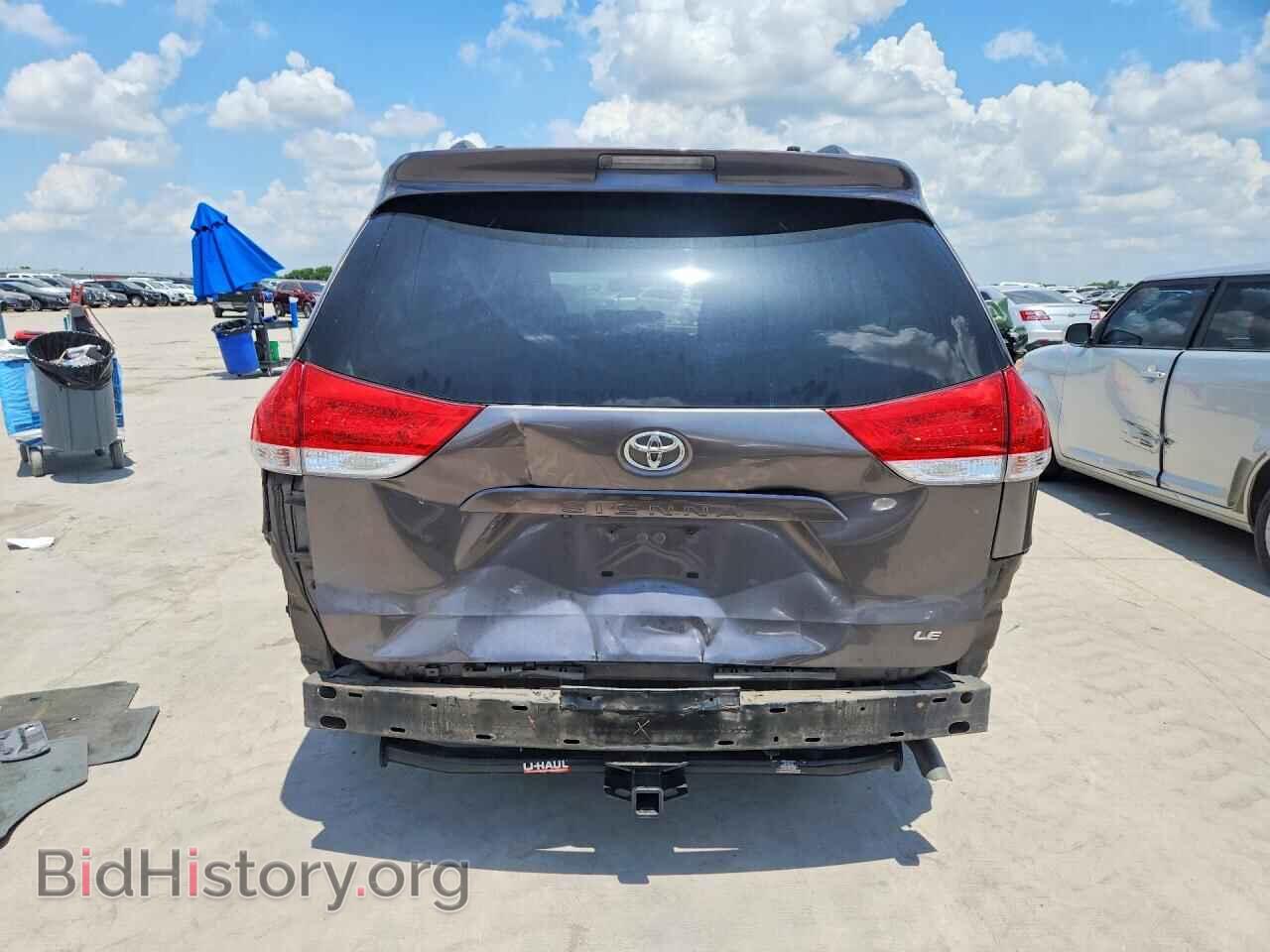 2013 TOYOTA SIENNA - VIN: 5TDKK3DC8DS404725 - Фото 6