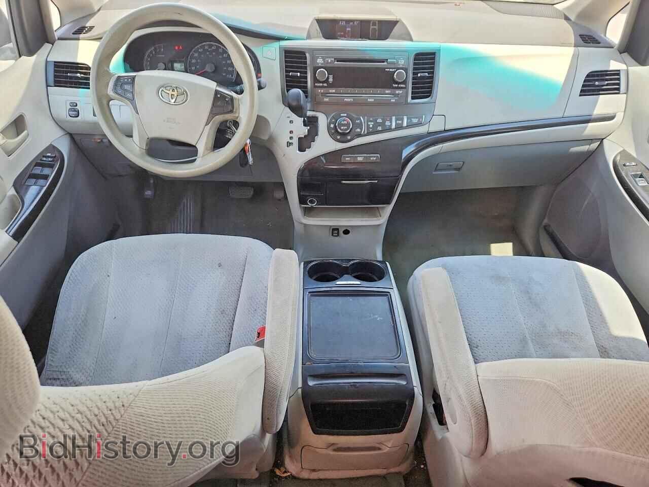 2013 TOYOTA SIENNA - VIN: 5TDKK3DC8DS404725 - Фото 8