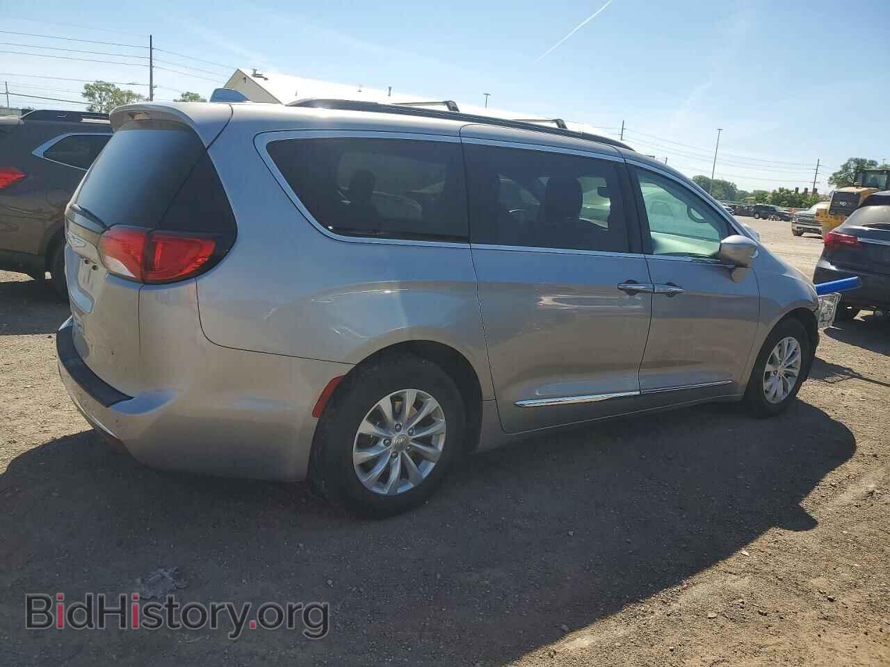 2017 CHRYSLER PACIFICA - VIN: 2C4RC1BG4HR540614 - Photo 3