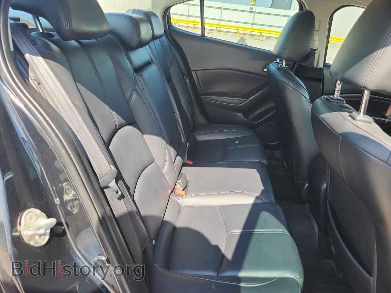 2018 MAZDA 3 - VIN: 3MZBN1V39JM166399 - Photo 10