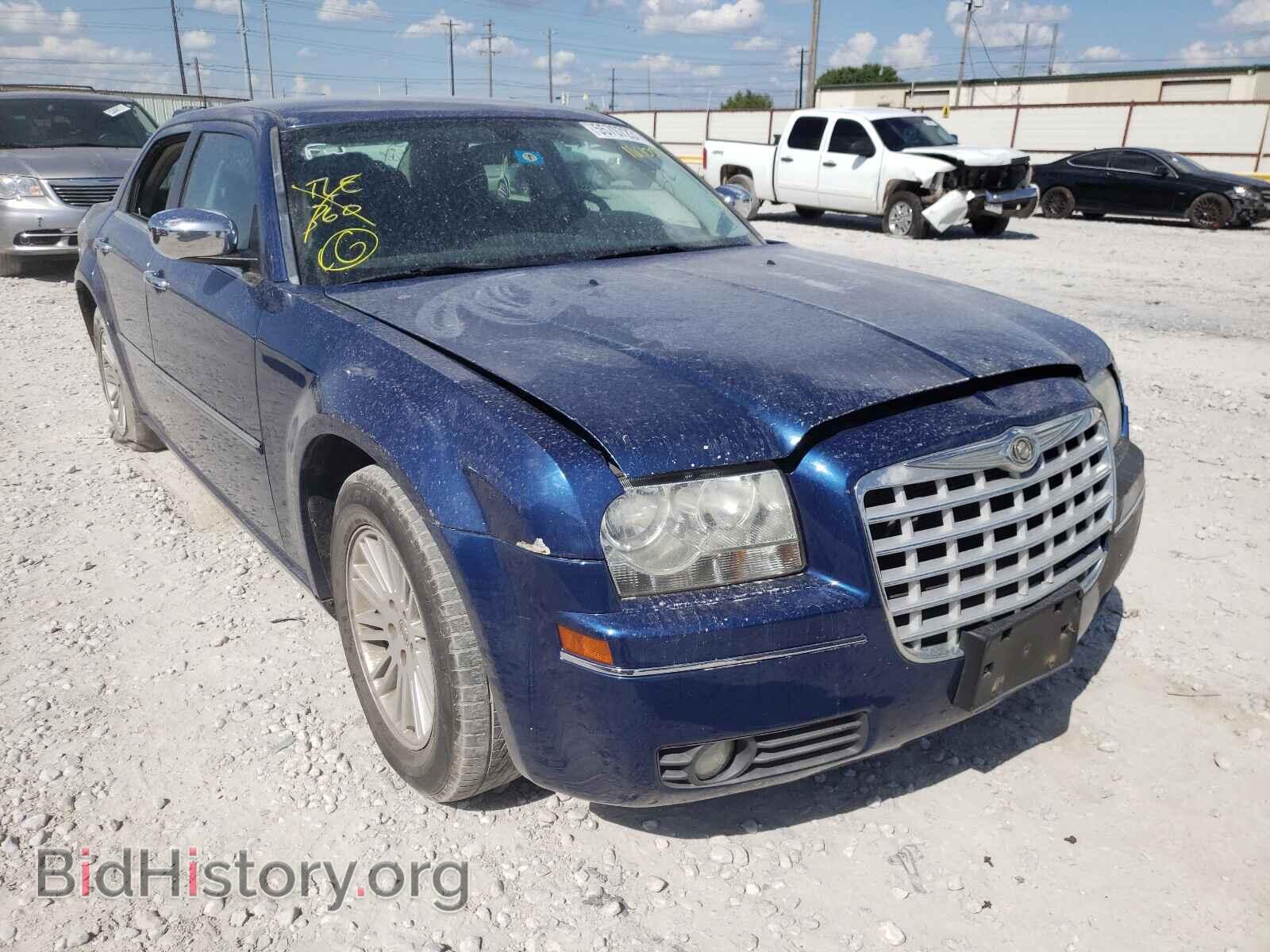 Photo 2C3CA5CV5AH167552 - CHRYSLER 300 2010