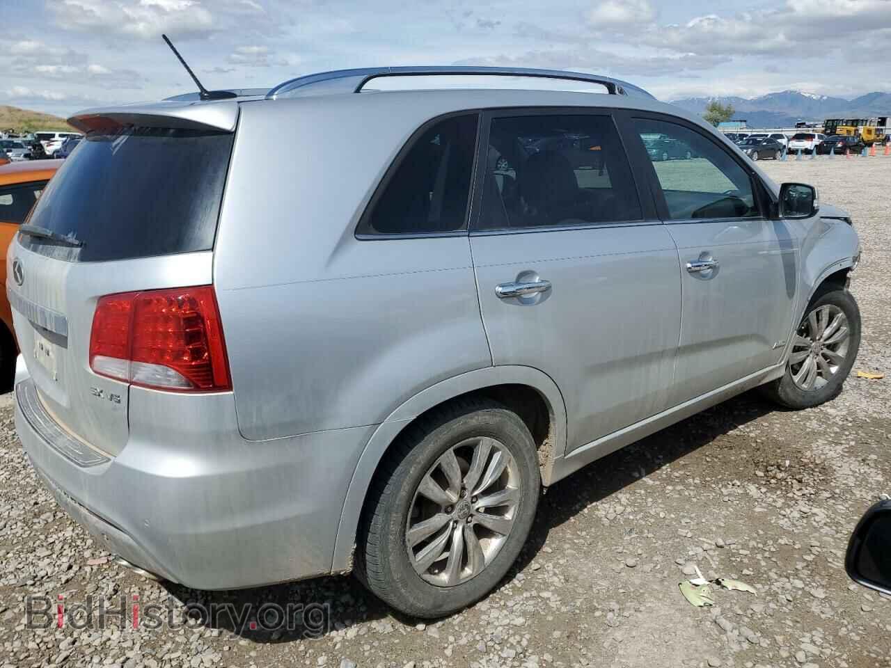 2012 KIA SORENTO - VIN: 5XYKWDA2XCG277266 - Фото 3