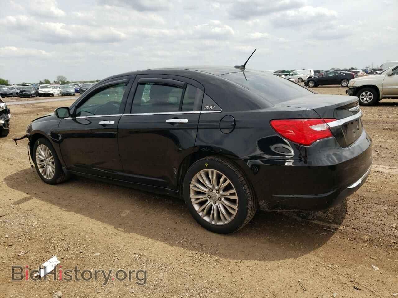 2012 CHRYSLER 200 - VIN: 1C3CCBCB3CN258070 - Фото 2