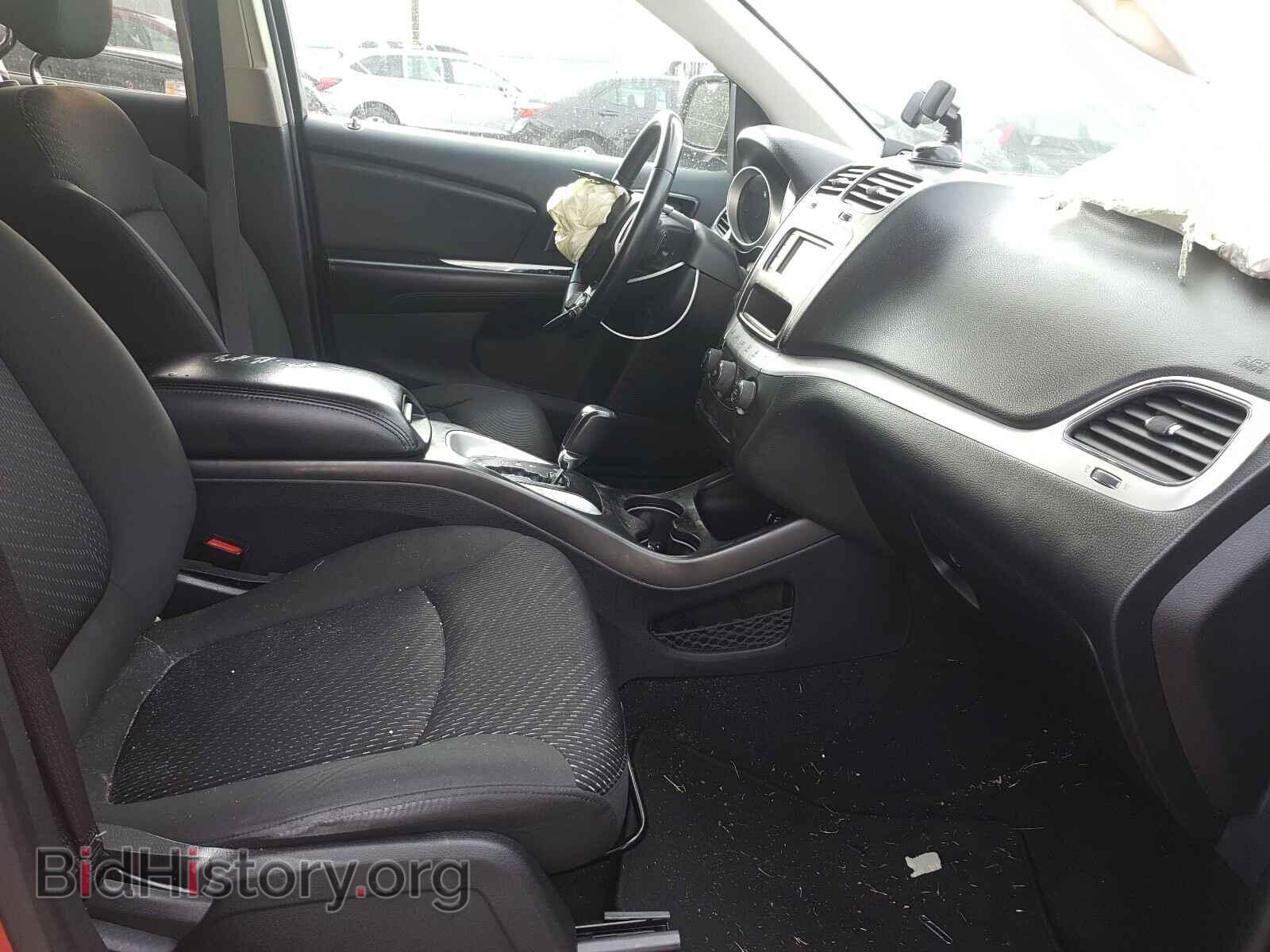 2018 DODGE JOURNEY - VIN: 3C4PDCAB1JT273411 - Фото 5