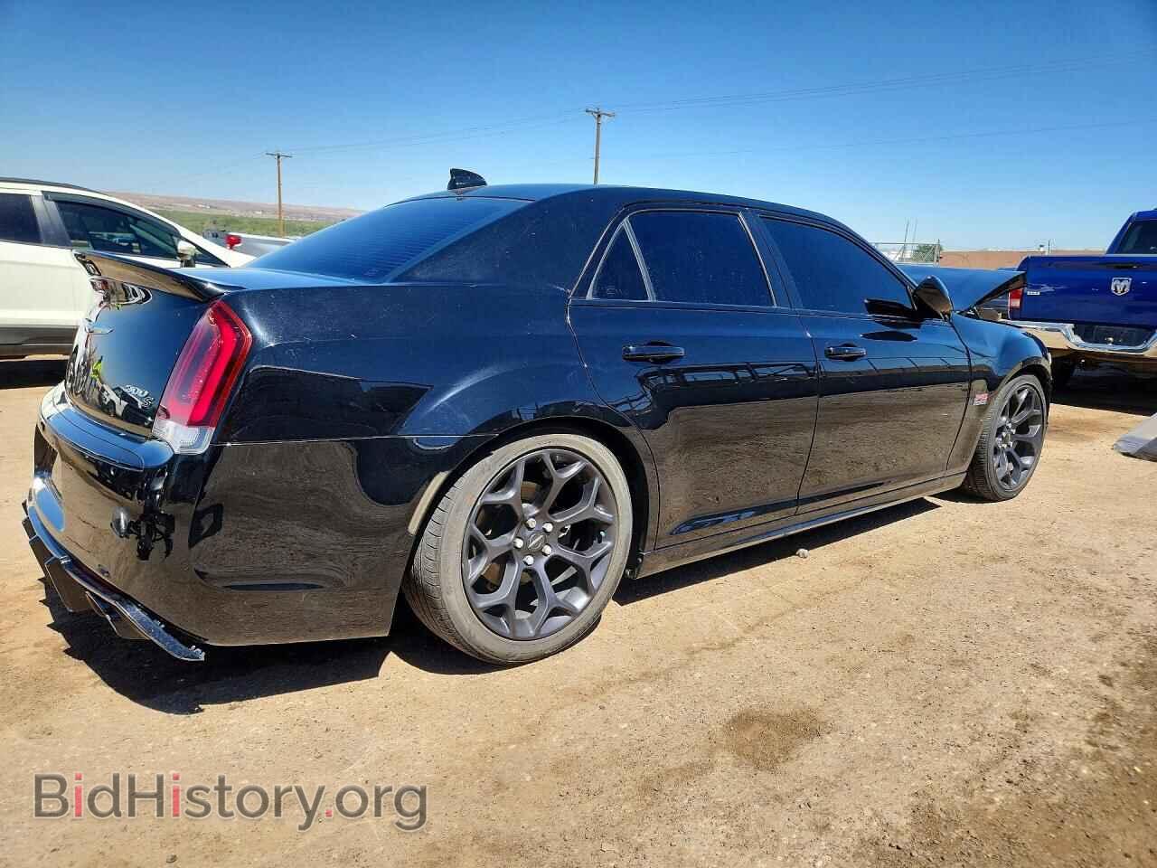 2019 CHRYSLER 300 - VIN: 2C3CCABT9KH564833 - Photo 3
