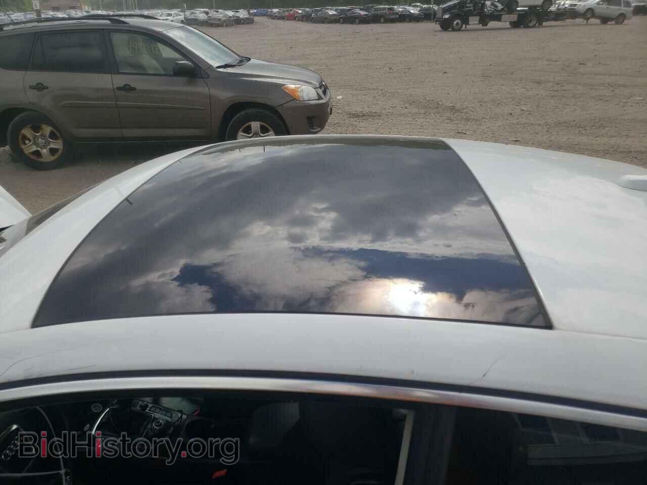2010 AUDI A5 - VIN: WAURFAFR9AA084314 - Фото 9