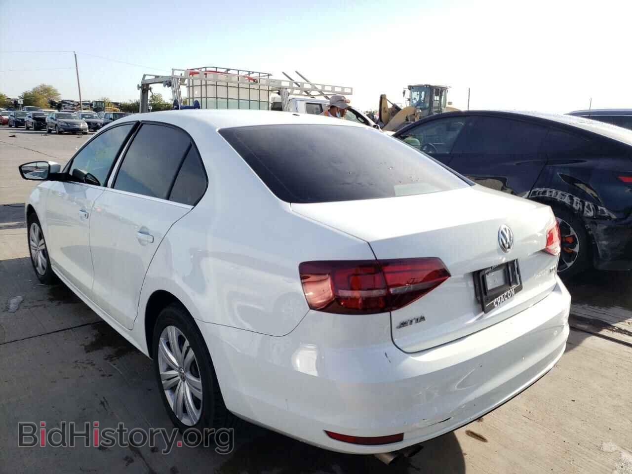 2017 VOLKSWAGEN JETTA - VIN: 3VW2B7AJ2HM351470 - Фото 3