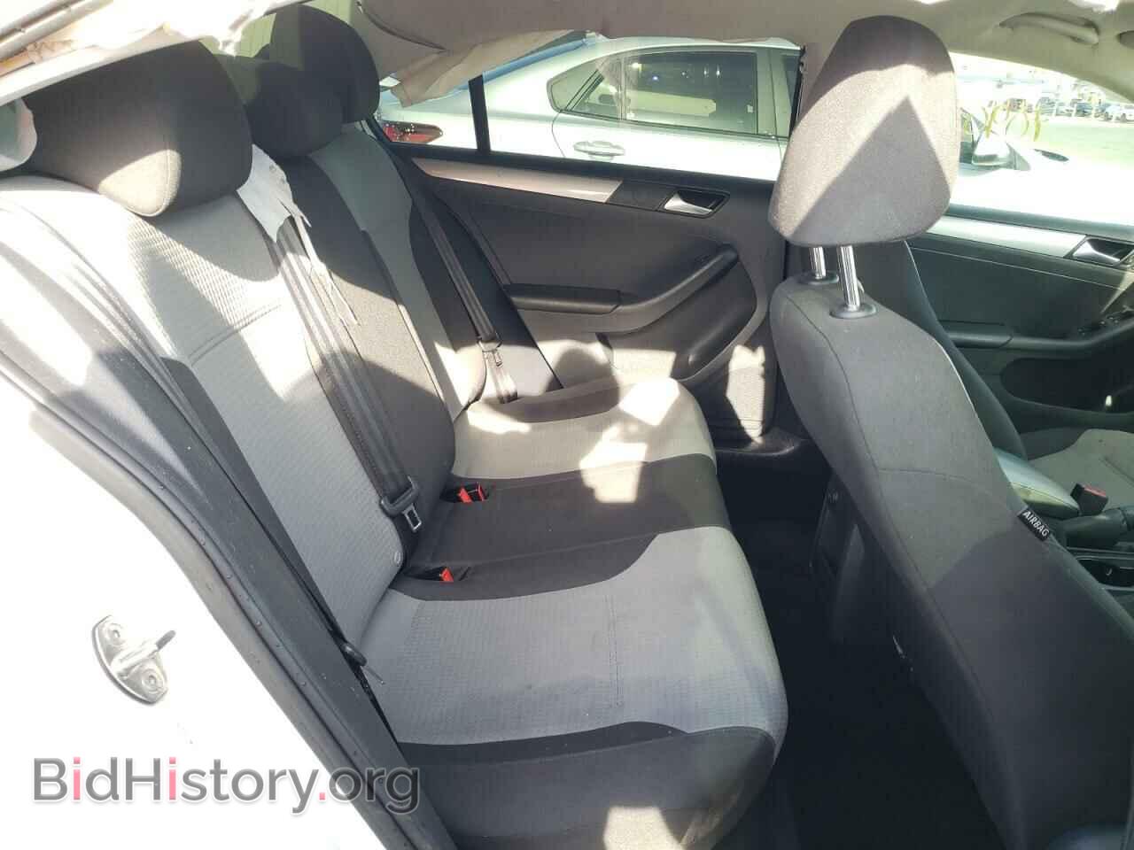 2017 VOLKSWAGEN JETTA - VIN: 3VW2B7AJ2HM351470 - Фото 6