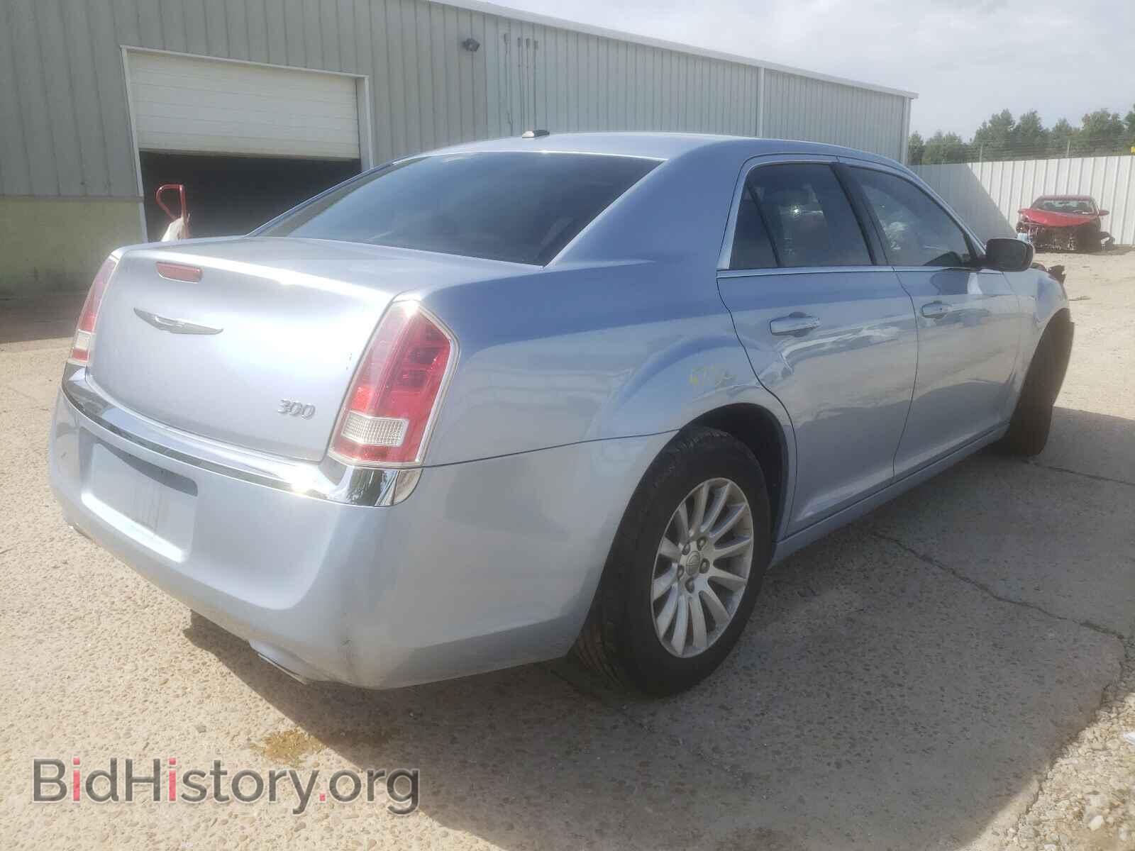 2012 CHRYSLER 300 - VIN: 2C3CCAAG1CH153450 - Фото 4