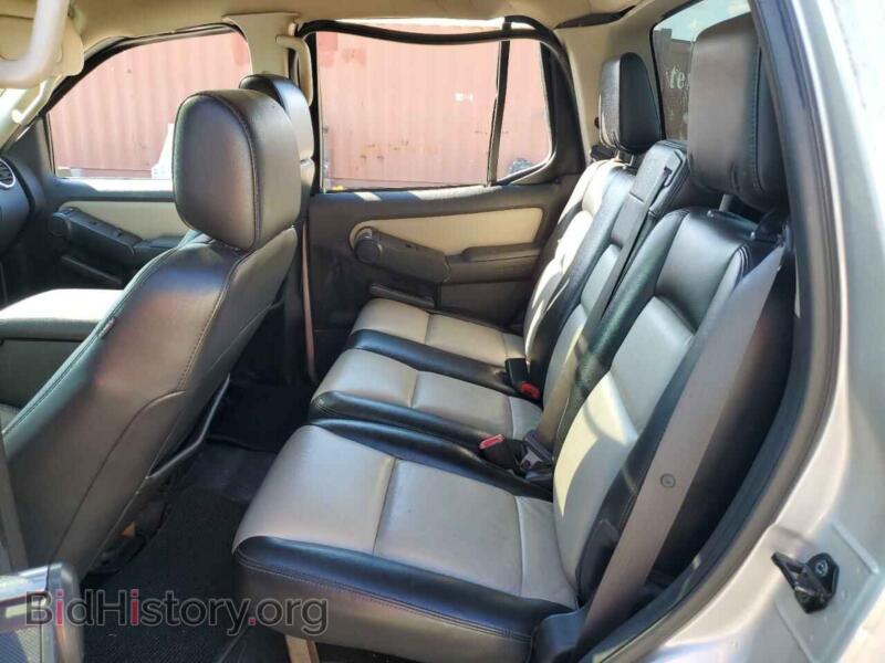 2007 Ford EXPLORER (VIN 1FMEU53837UA14482) — photo 10 of 12