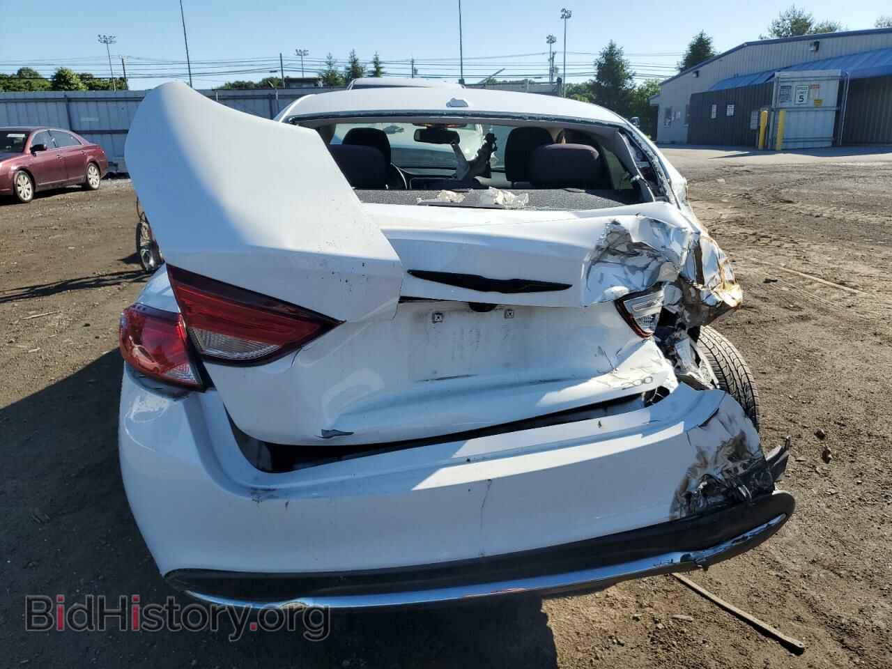 2015 CHRYSLER 200 - VIN: 1C3CCCAB3FN709236 - Фото 6